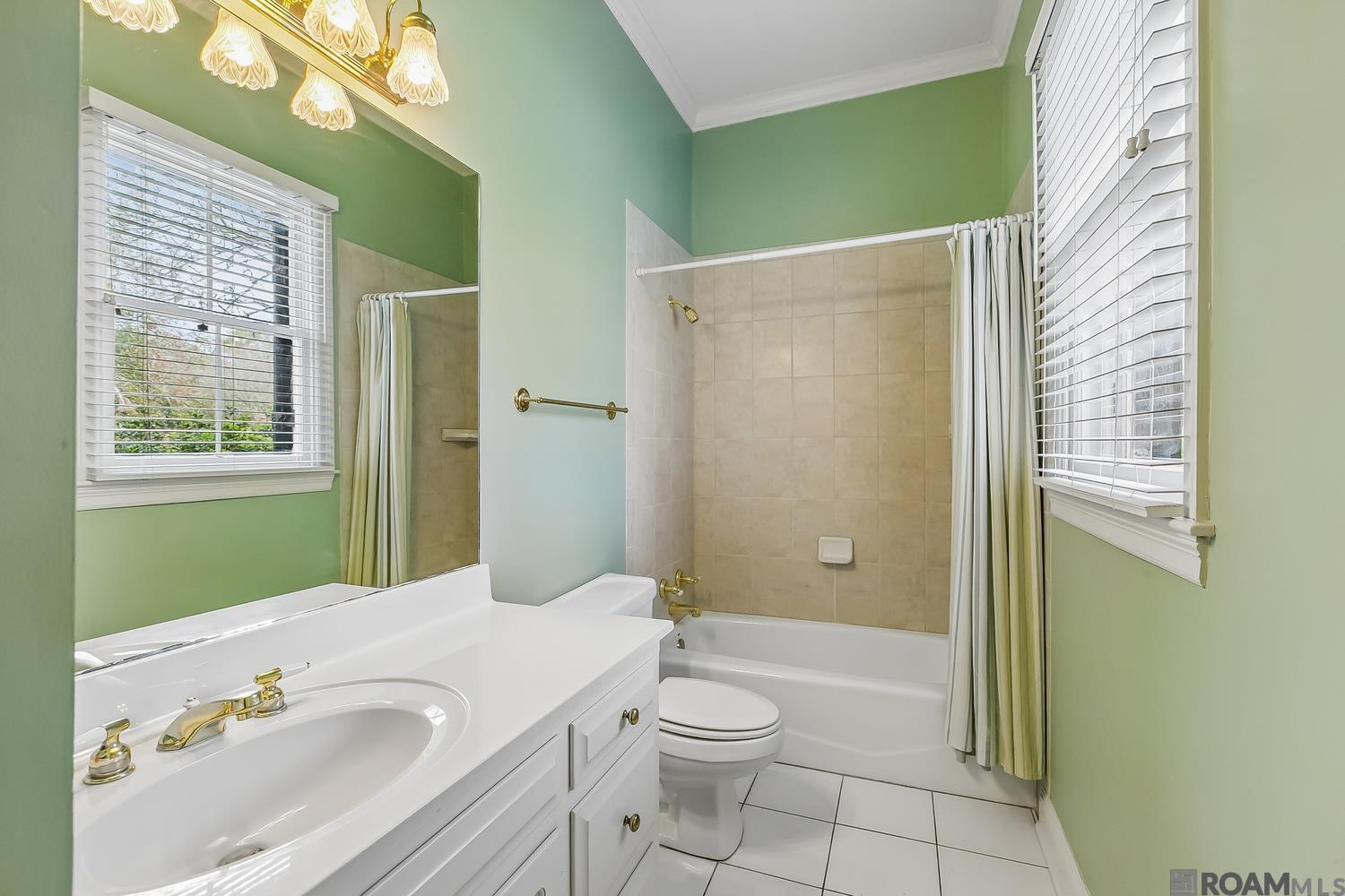 756 Myrtle View Dr, Baton Rouge, LA, 70810