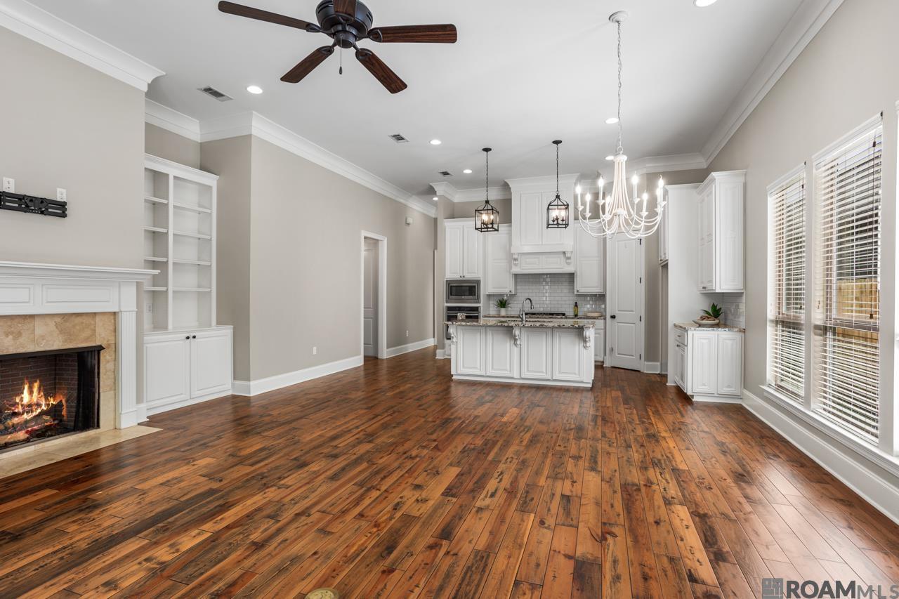 18170 Vis-a-vis Ave, Saint George, LA, 70817