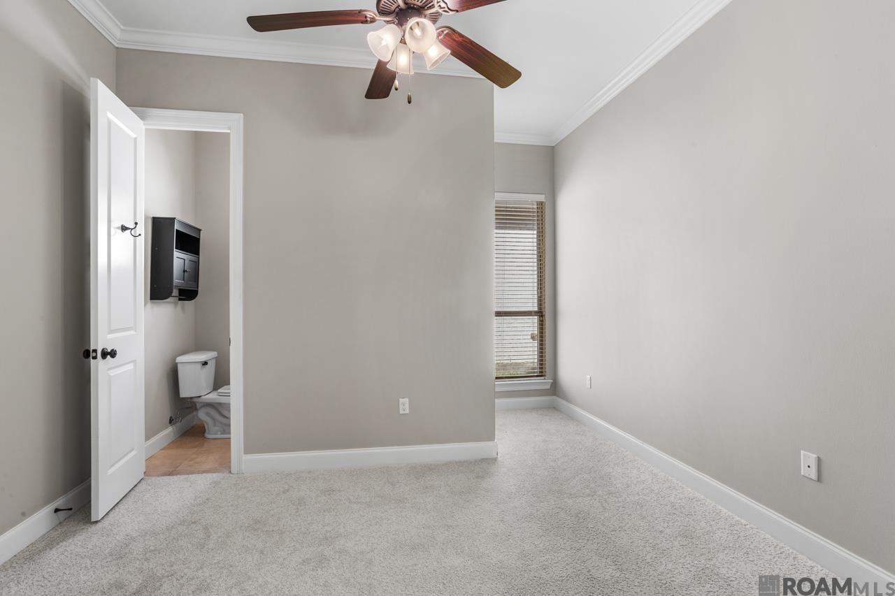 18170 Vis-a-vis Ave, Saint George, LA, 70817