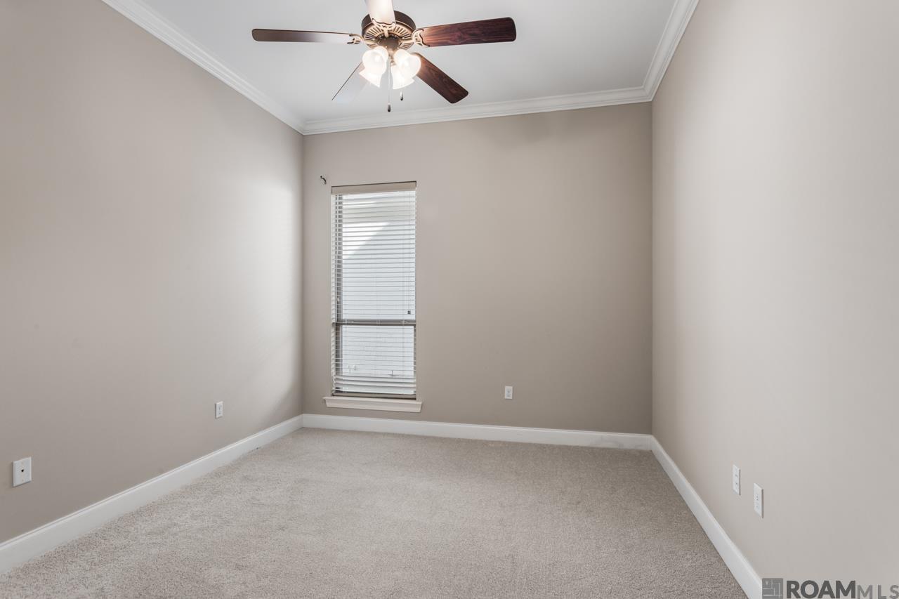 18170 Vis-a-vis Ave, Saint George, LA, 70817