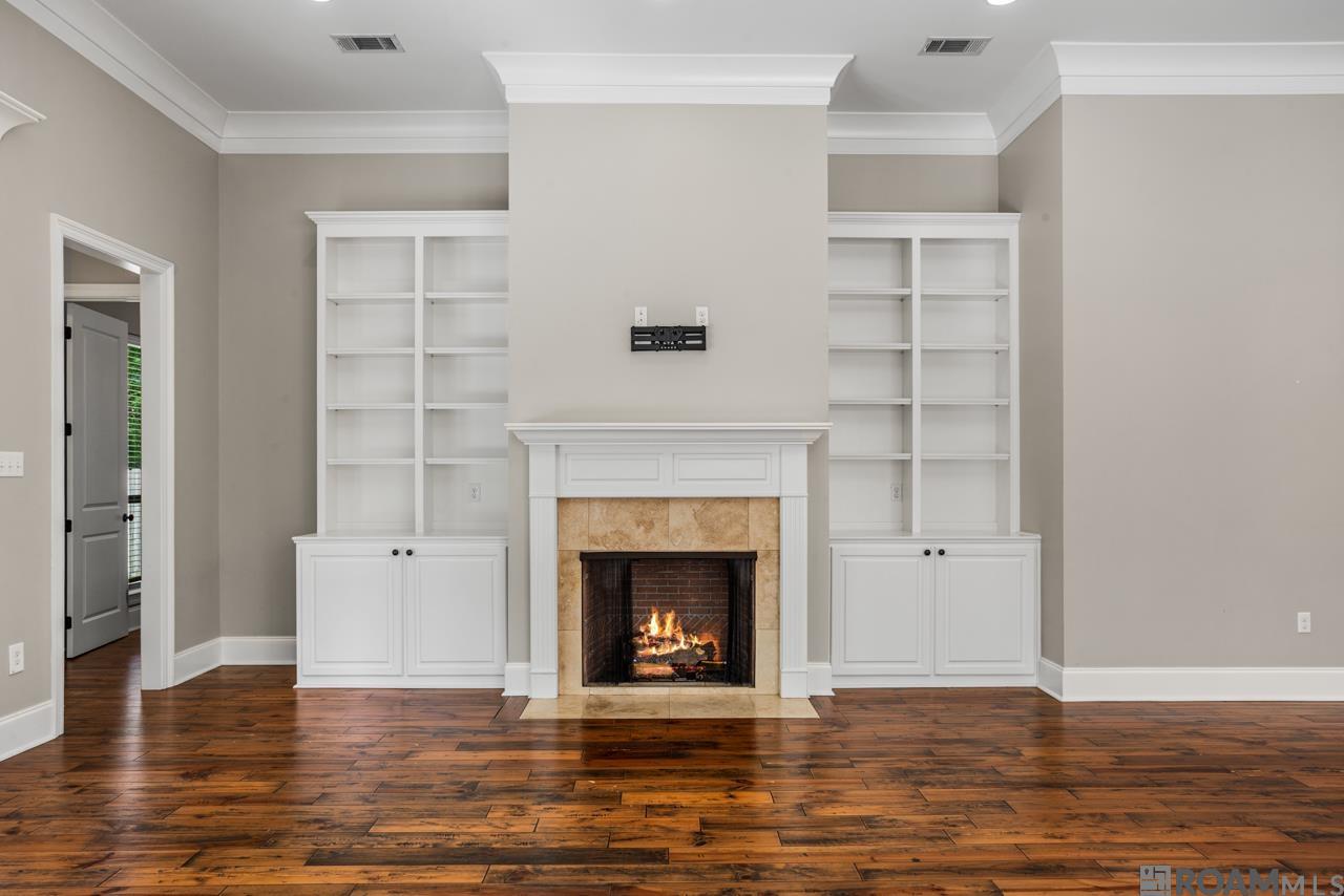 18170 Vis-a-vis Ave, Saint George, LA, 70817