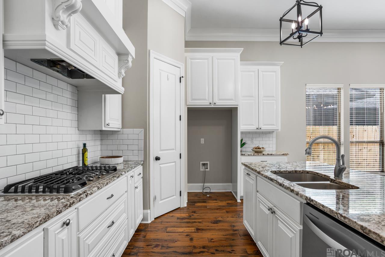 18170 Vis-a-vis Ave, Saint George, LA, 70817