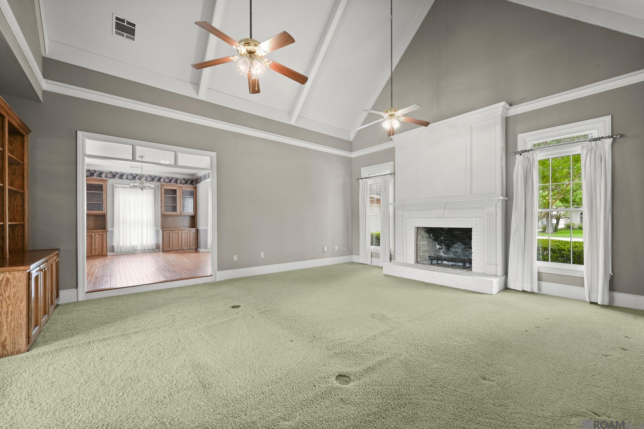 12511 S Lake Sherwood Ave, Baton Rouge, LA, 70816