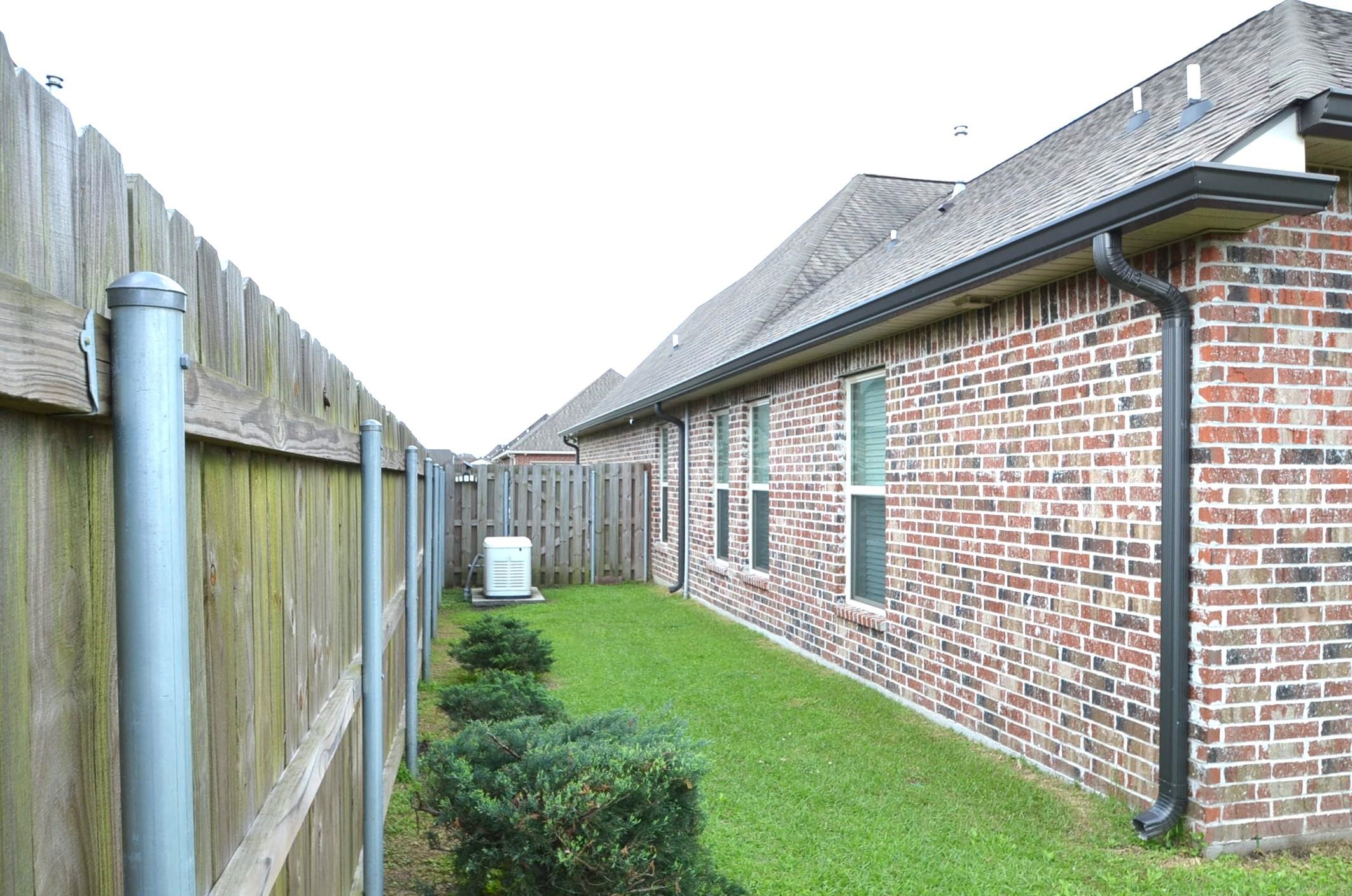 125 Red Maple Dr, Gray, LA, 70359