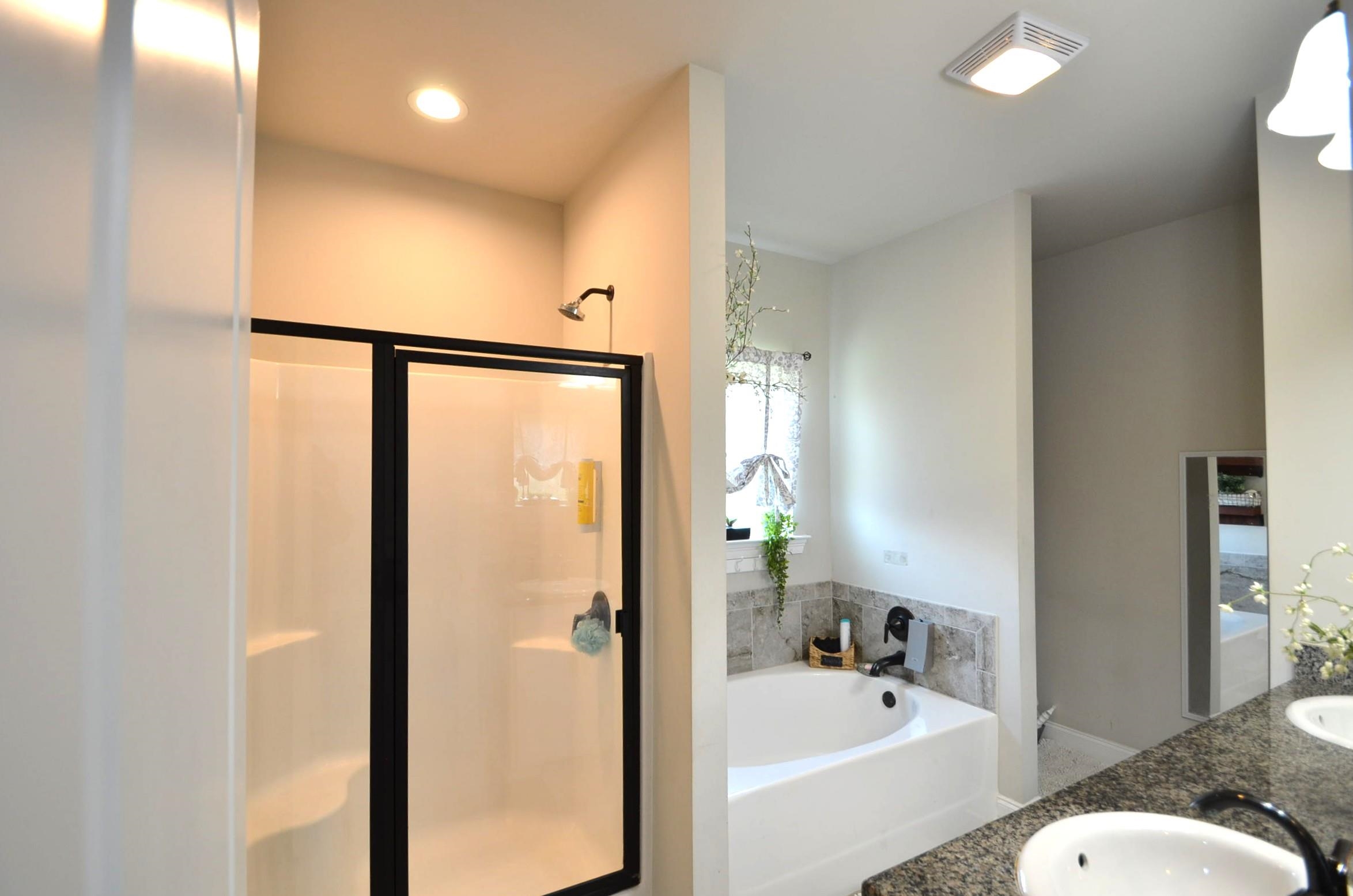 125 Red Maple Dr, Gray, LA, 70359