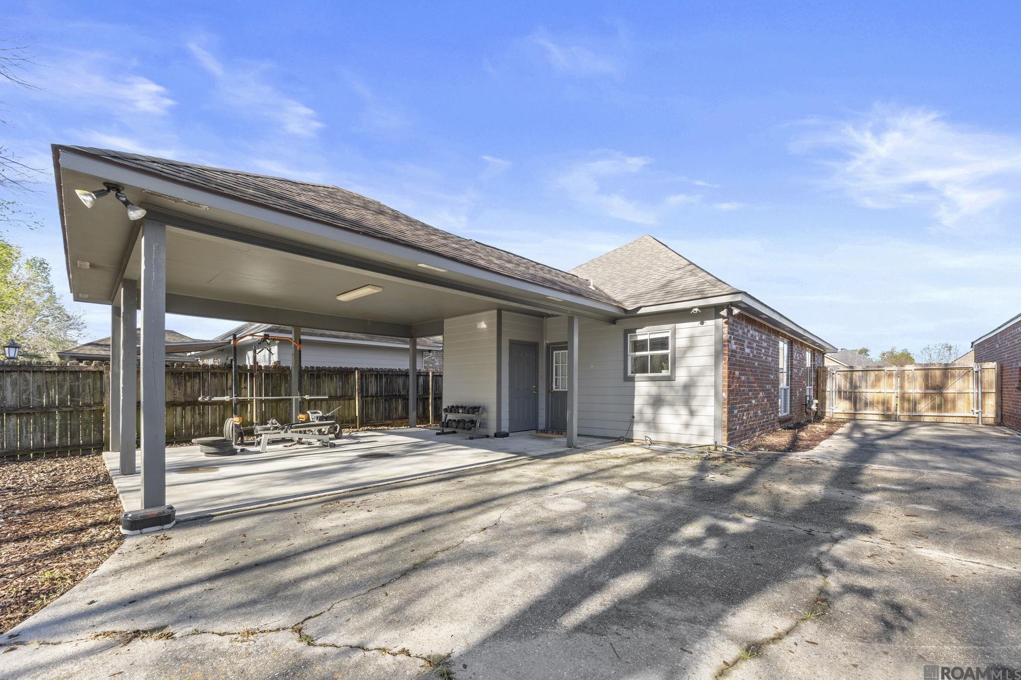 5543 Arialo Dr, Baton Rouge, LA, 70820