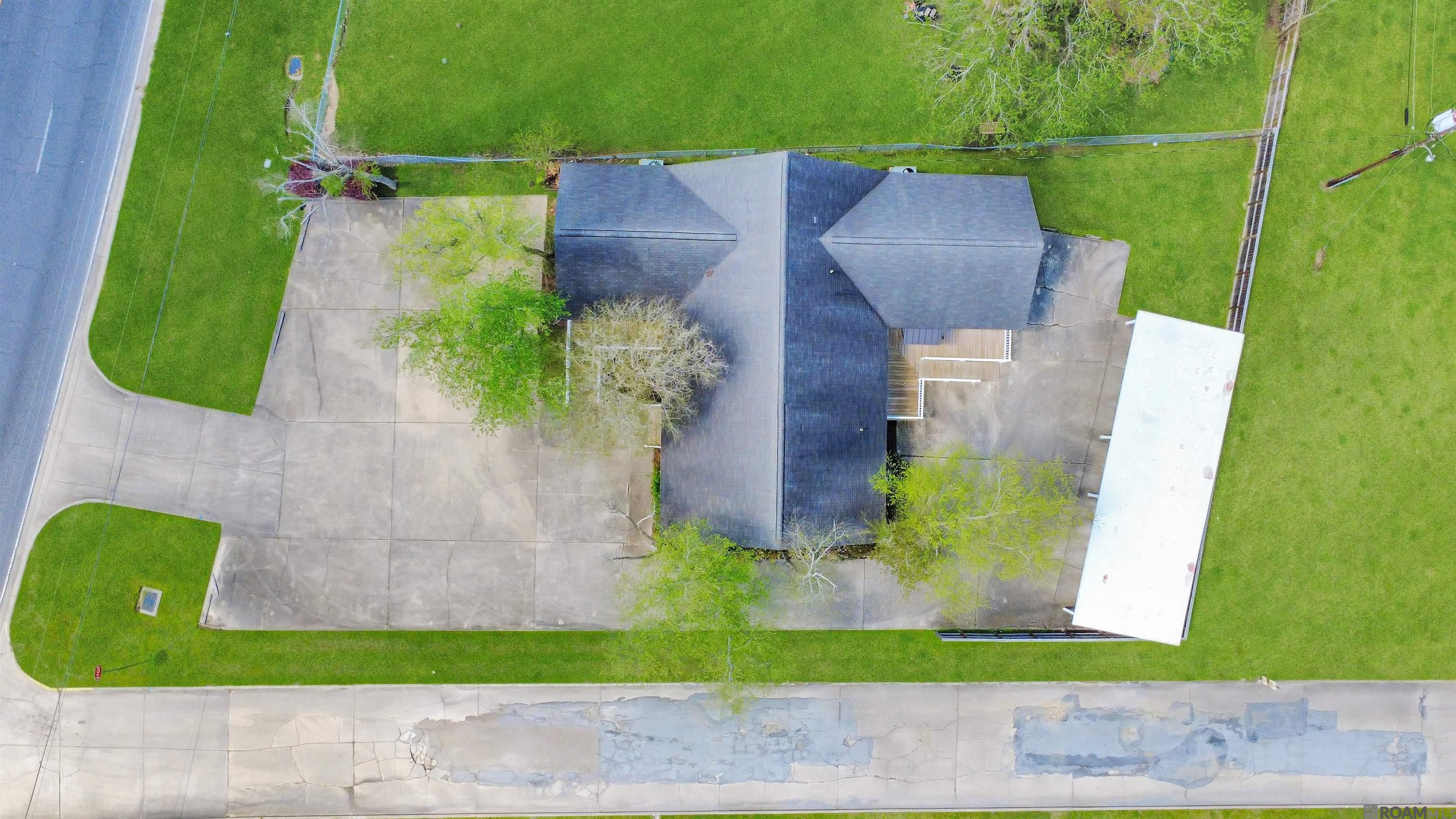 8115 Vincent Rd, Denham Springs, LA, 70726