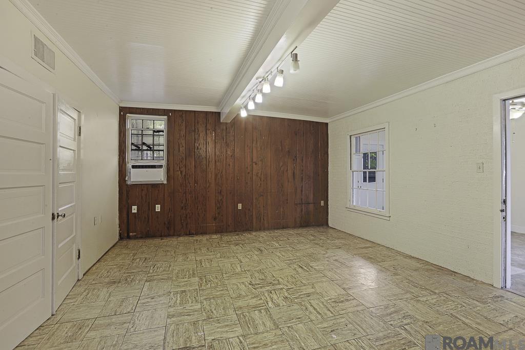 1233 Perkins Rd, Baton Rouge, LA, 70806