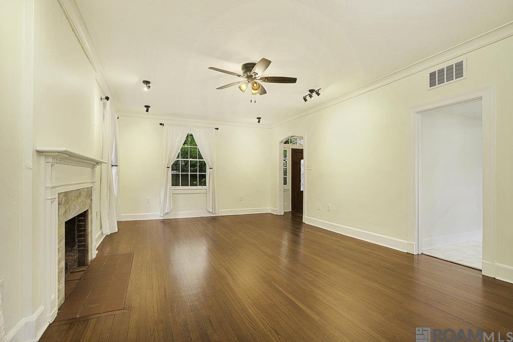 1233 Perkins Rd, Baton Rouge, LA, 70806