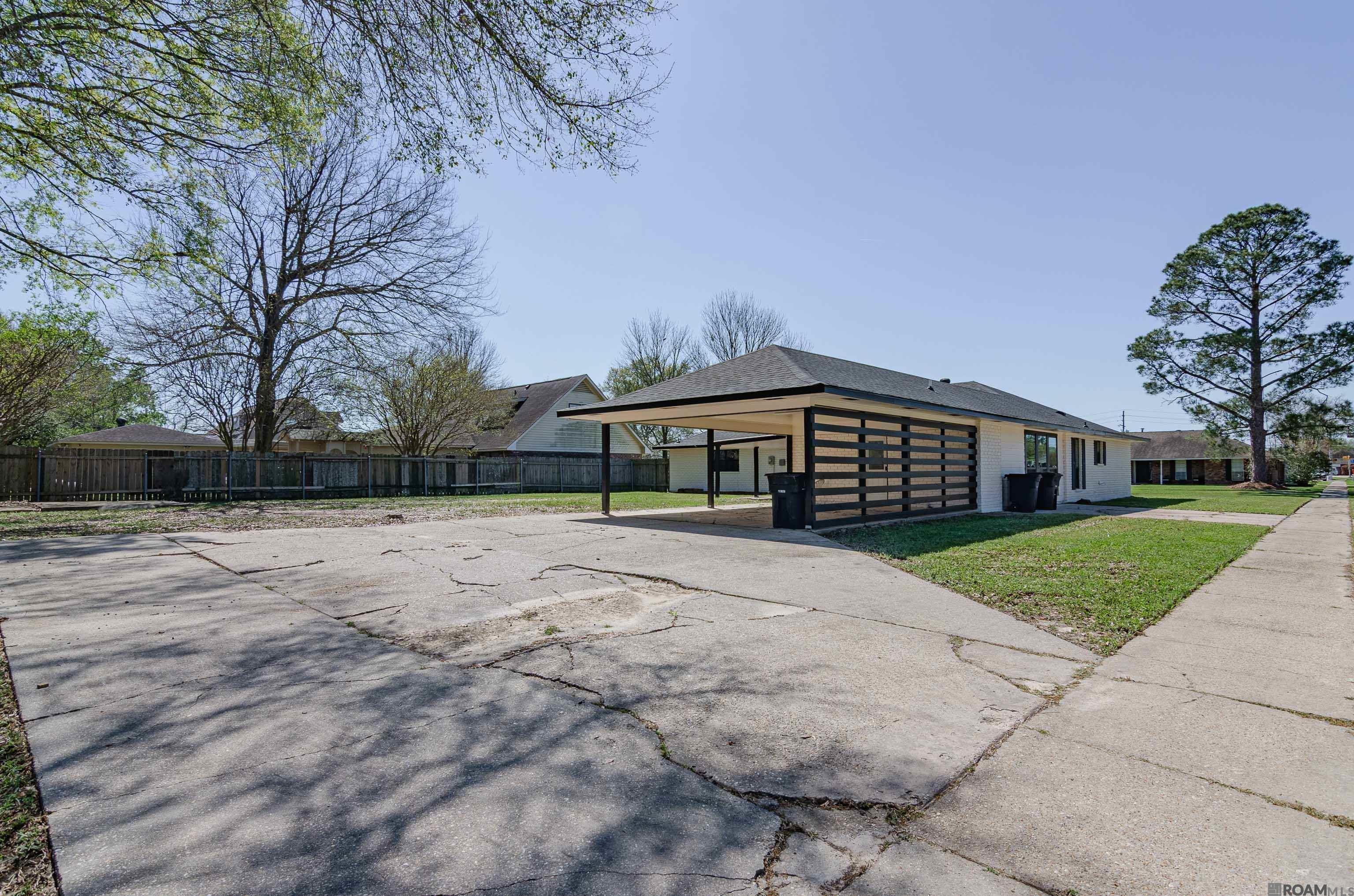 5613 S Allegheny Ct, Baton Rouge, LA, 70817