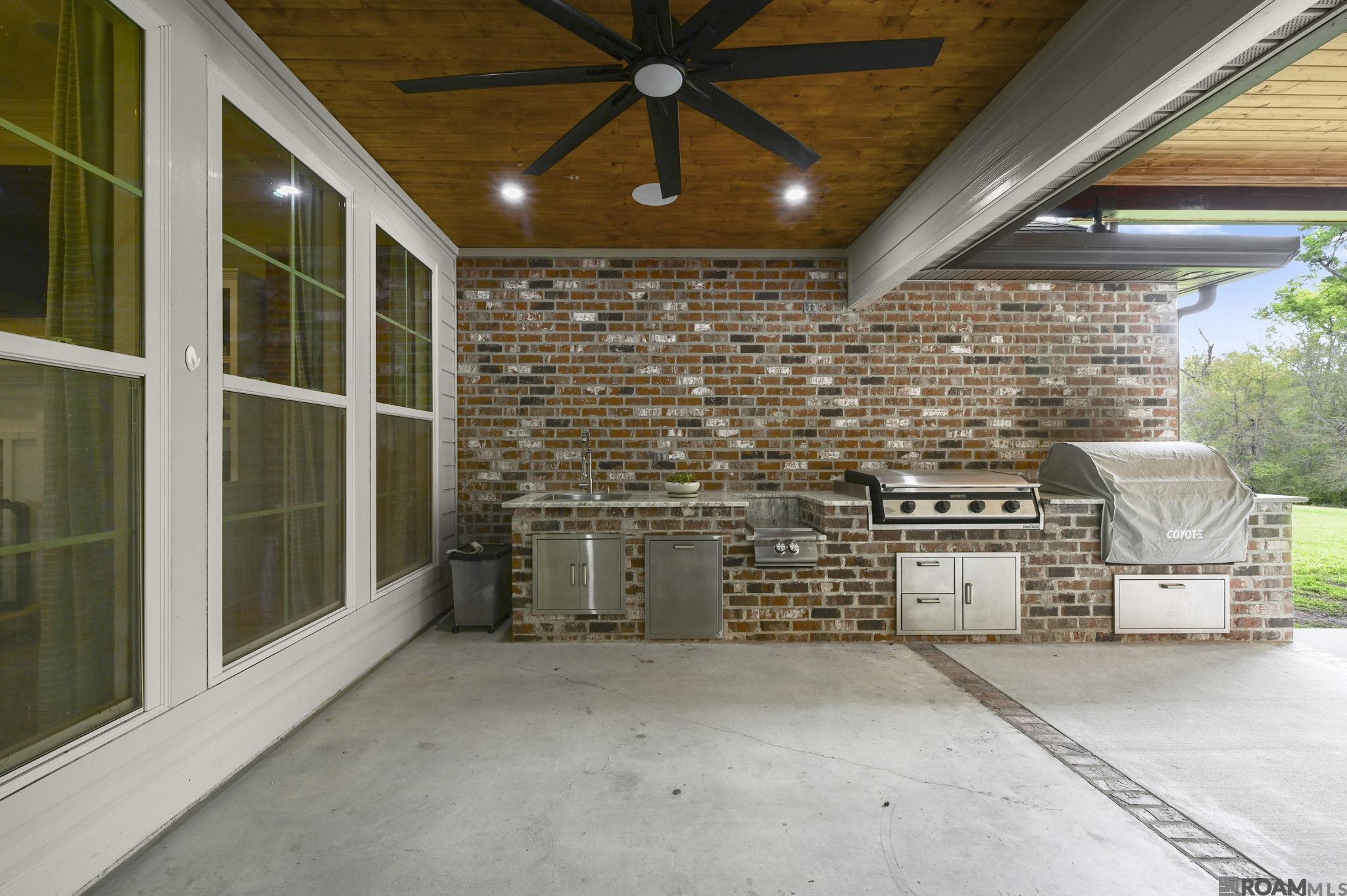 39478 Oceanview Ave, Prairieville, LA, 70769