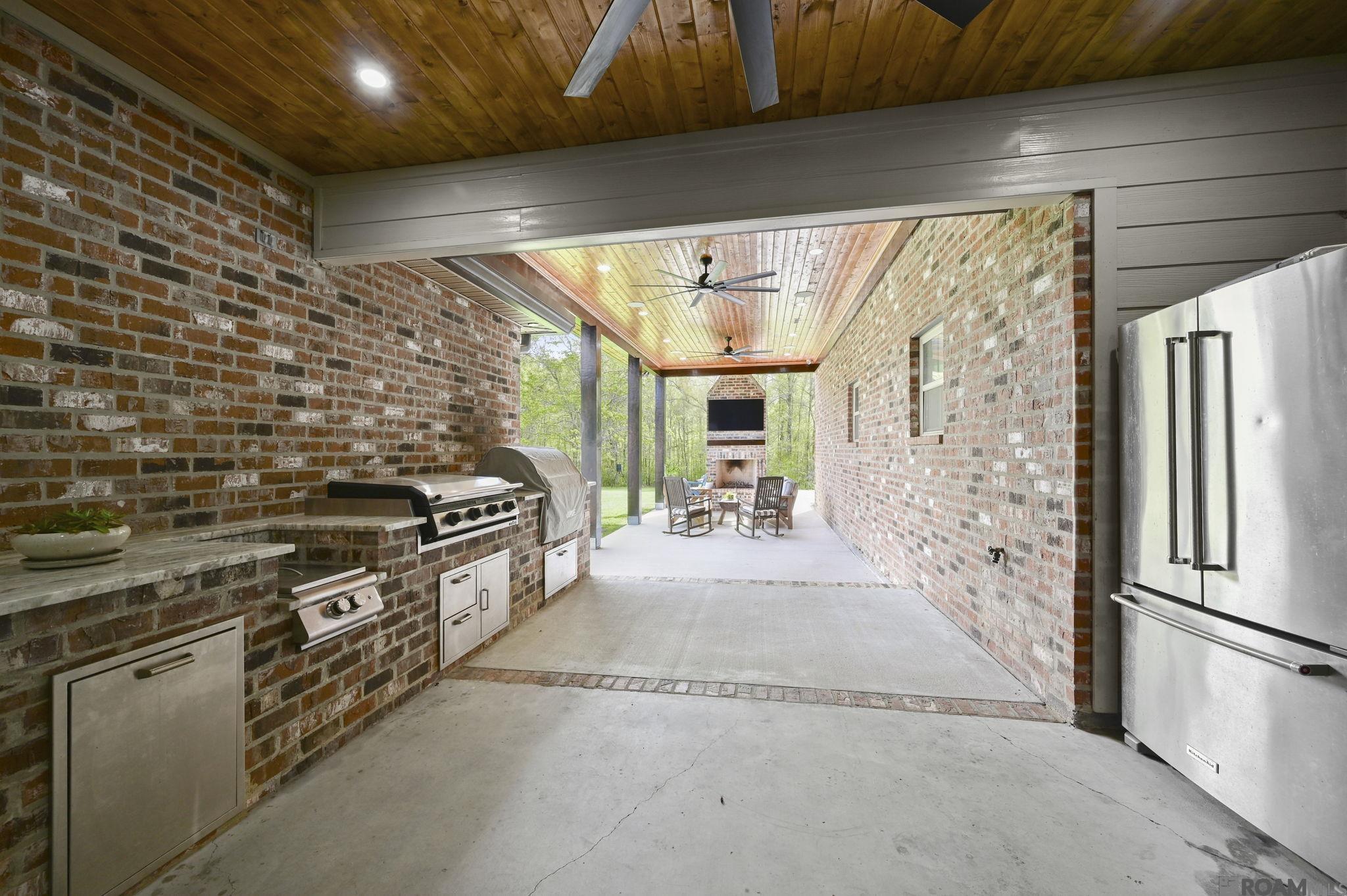 39478 Oceanview Ave, Prairieville, LA, 70769