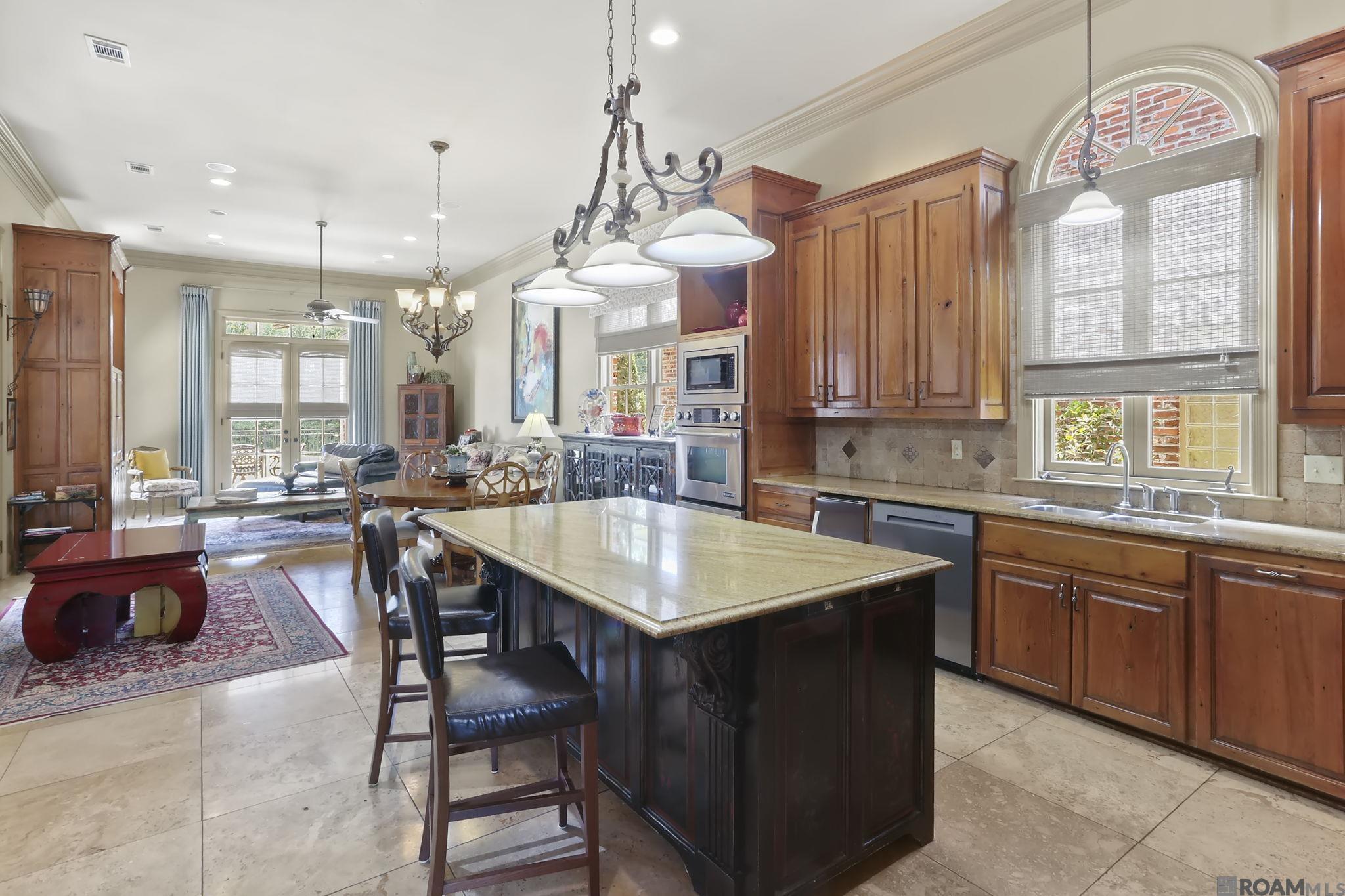 18556 Fairway Oaks Ct, Baton Rouge, LA, 70809