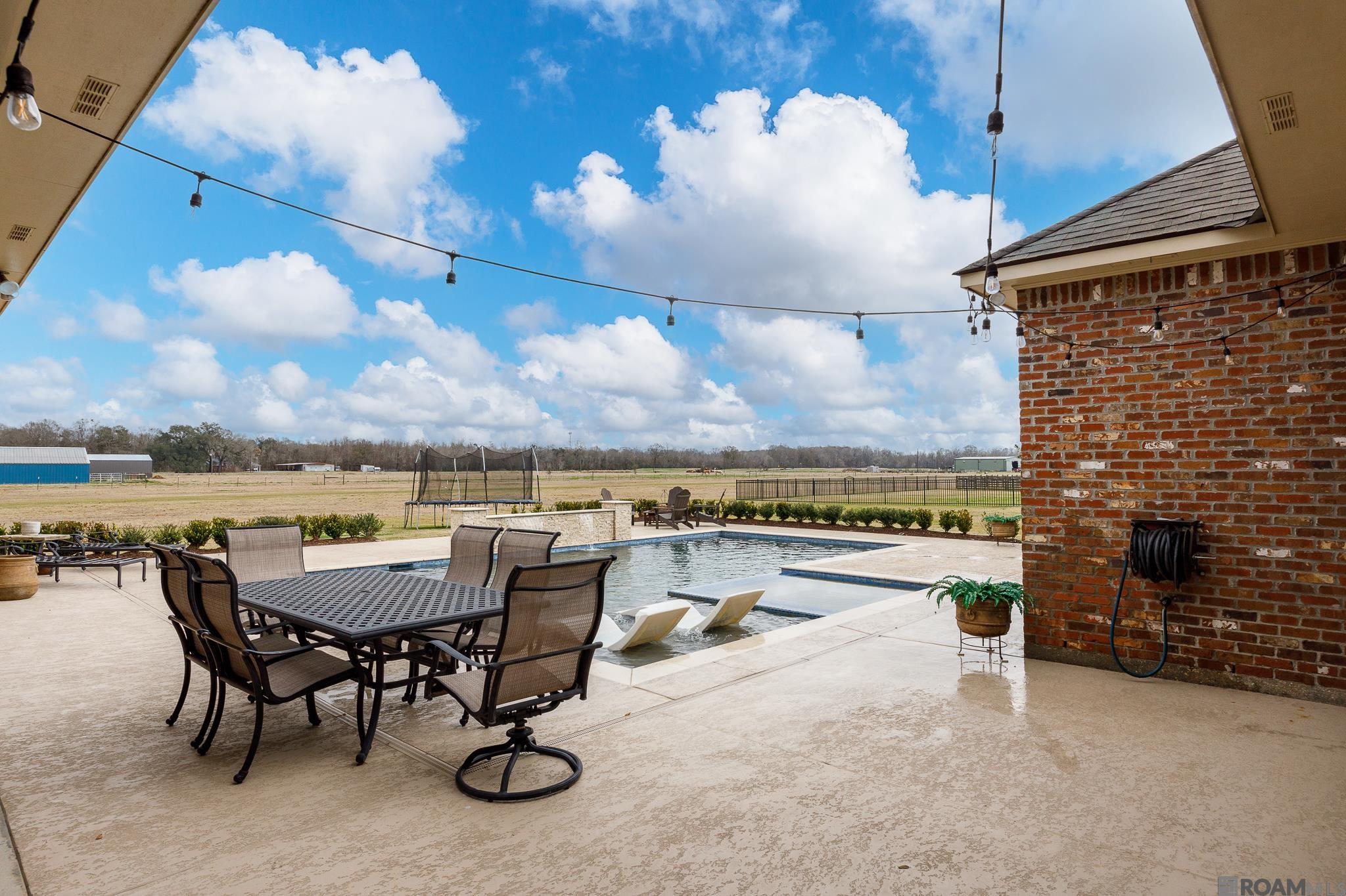 10562 Cessna St, Gonzales, LA, 70737