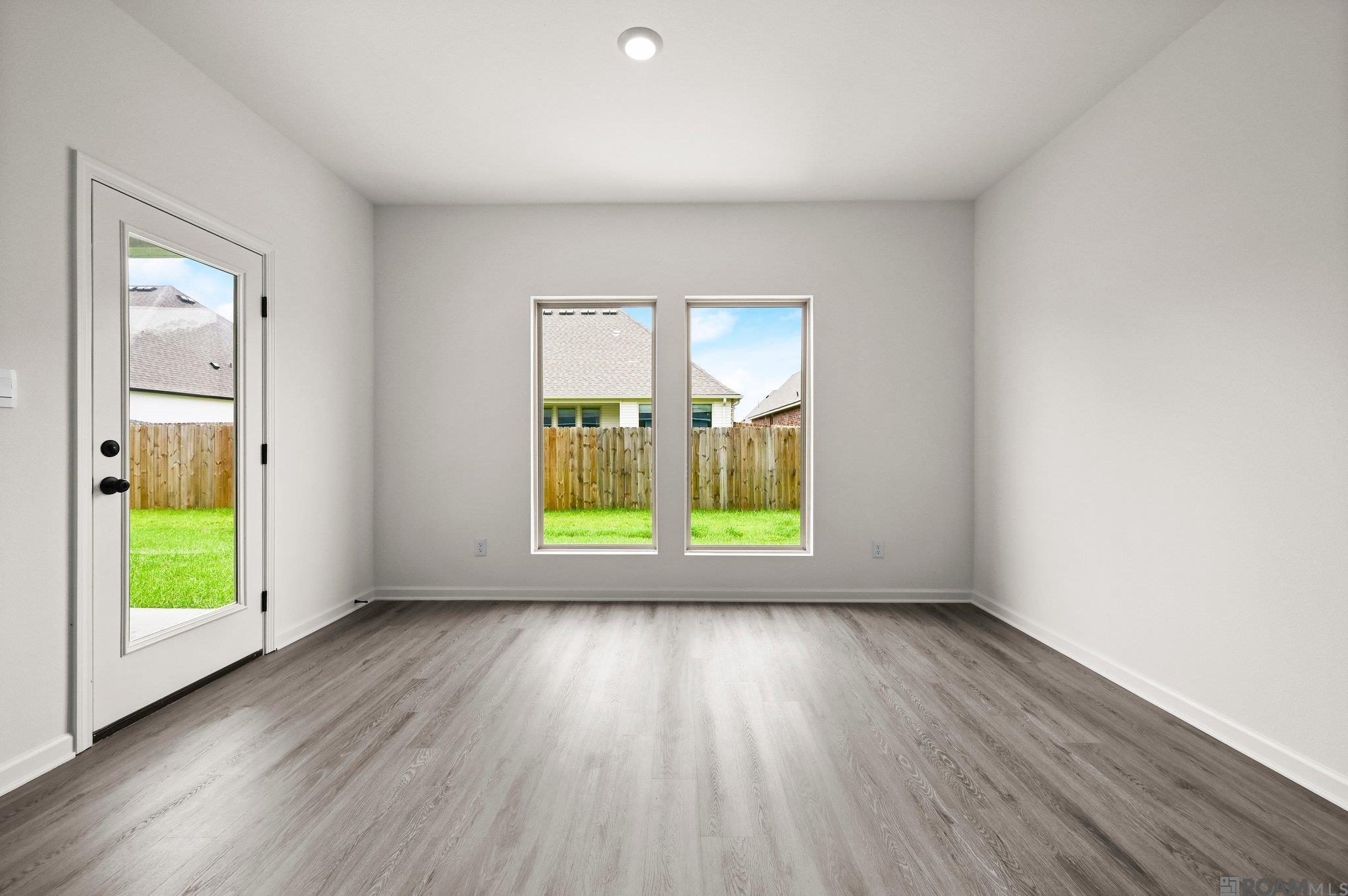 13325 Sawmill Dr, Central, LA, 70818