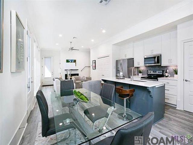 2001 Red Stick Dr, Baton Rouge, LA, 70815