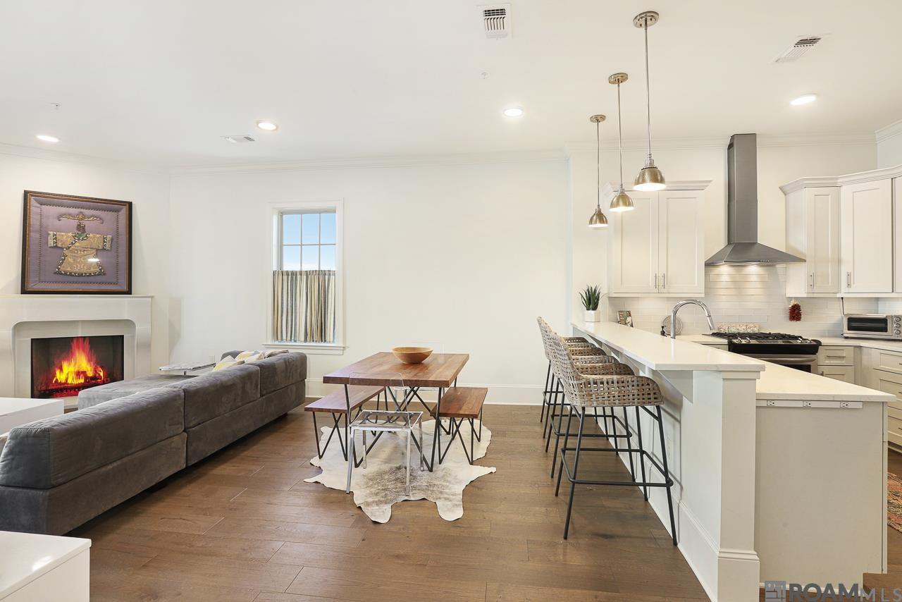 8211 Village Plaza Ct UNIT 2B, Baton Rouge, LA, 70810