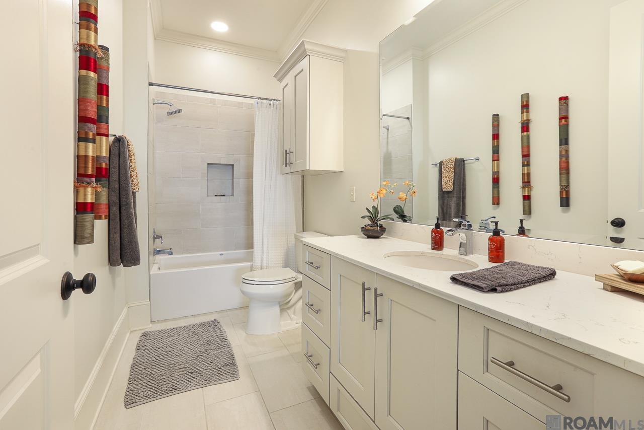 8211 Village Plaza Ct UNIT 2B, Baton Rouge, LA, 70810