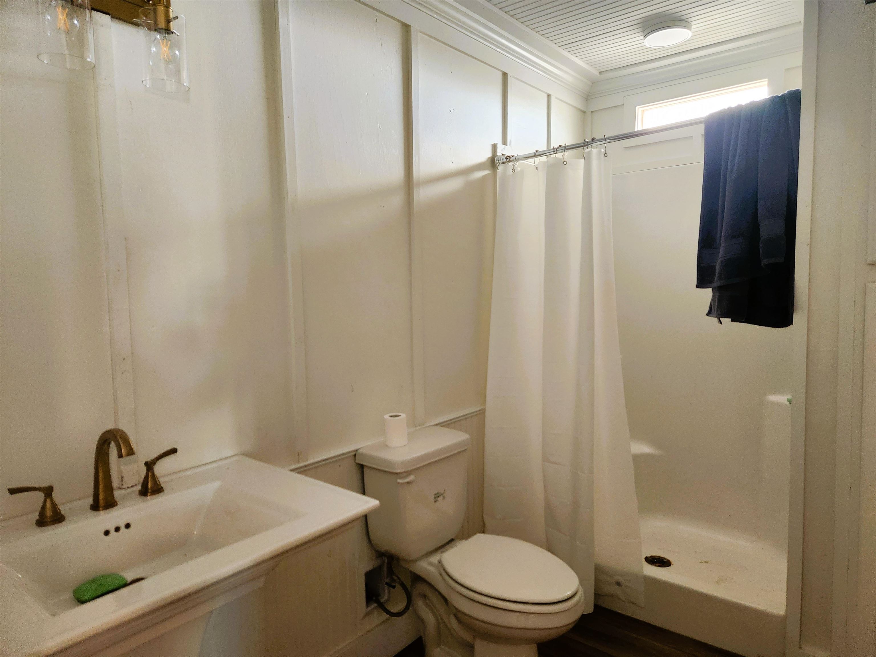 137 Memory Ln, Grand Isle, LA, 70358