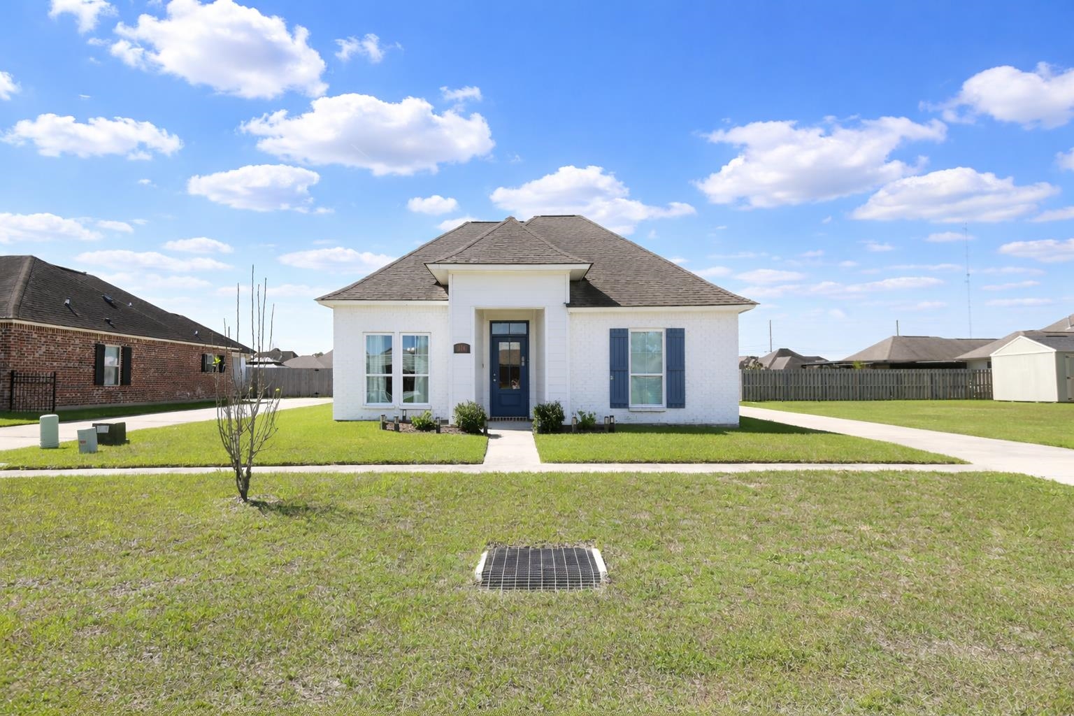 114 Carondelet Ct, Thibodaux, LA, 70301