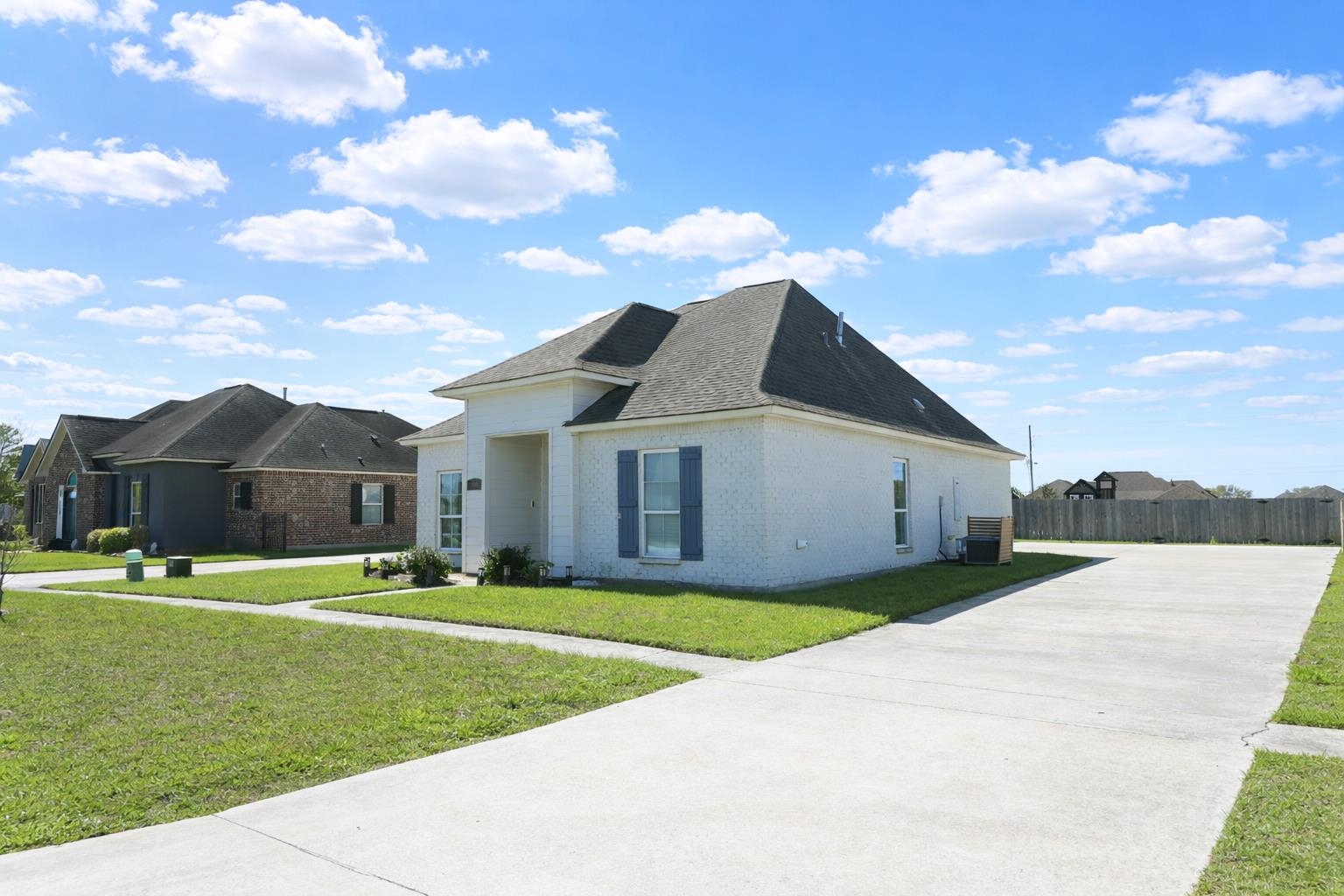 114 Carondelet Ct, Thibodaux, LA, 70301