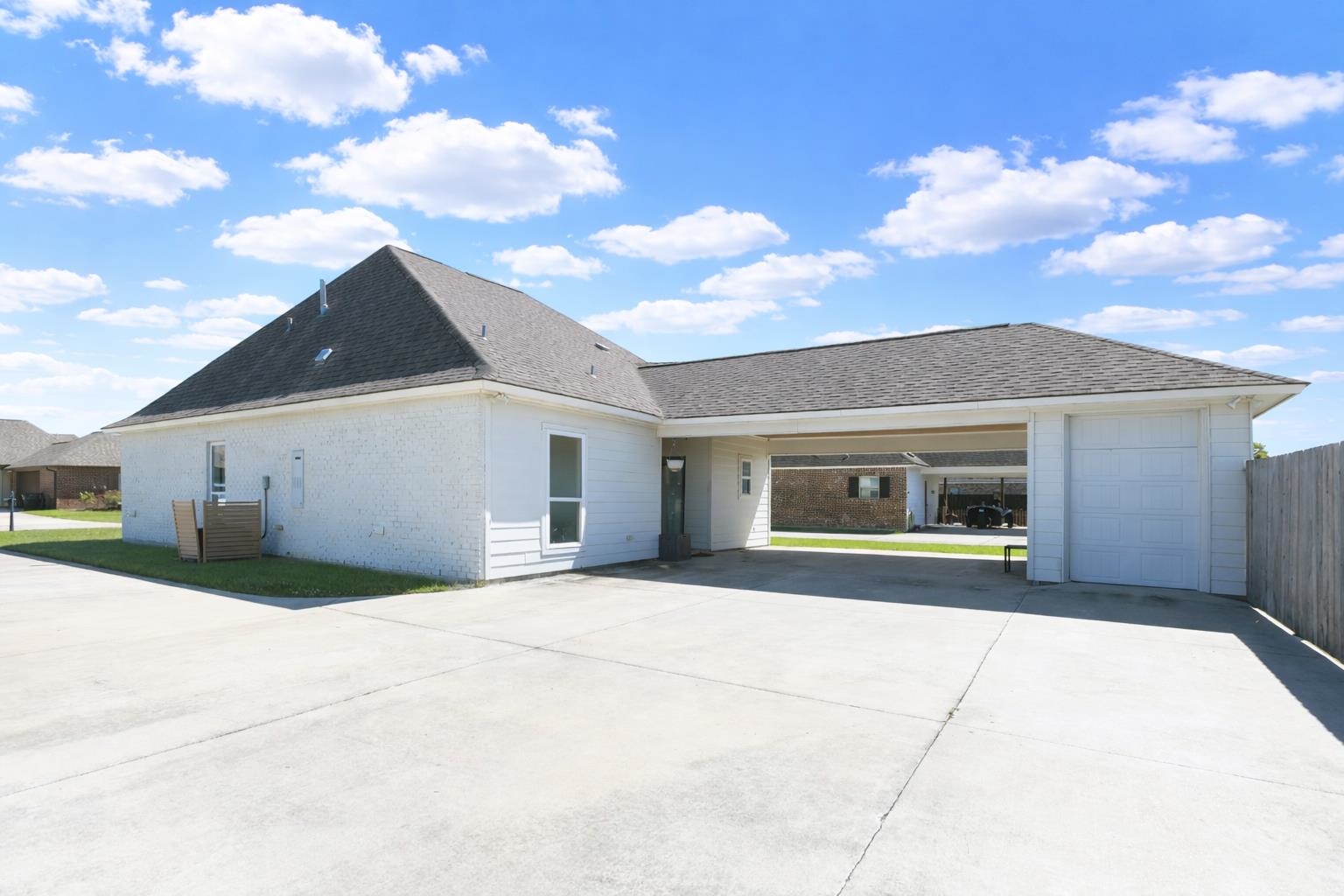 114 Carondelet Ct, Thibodaux, LA, 70301