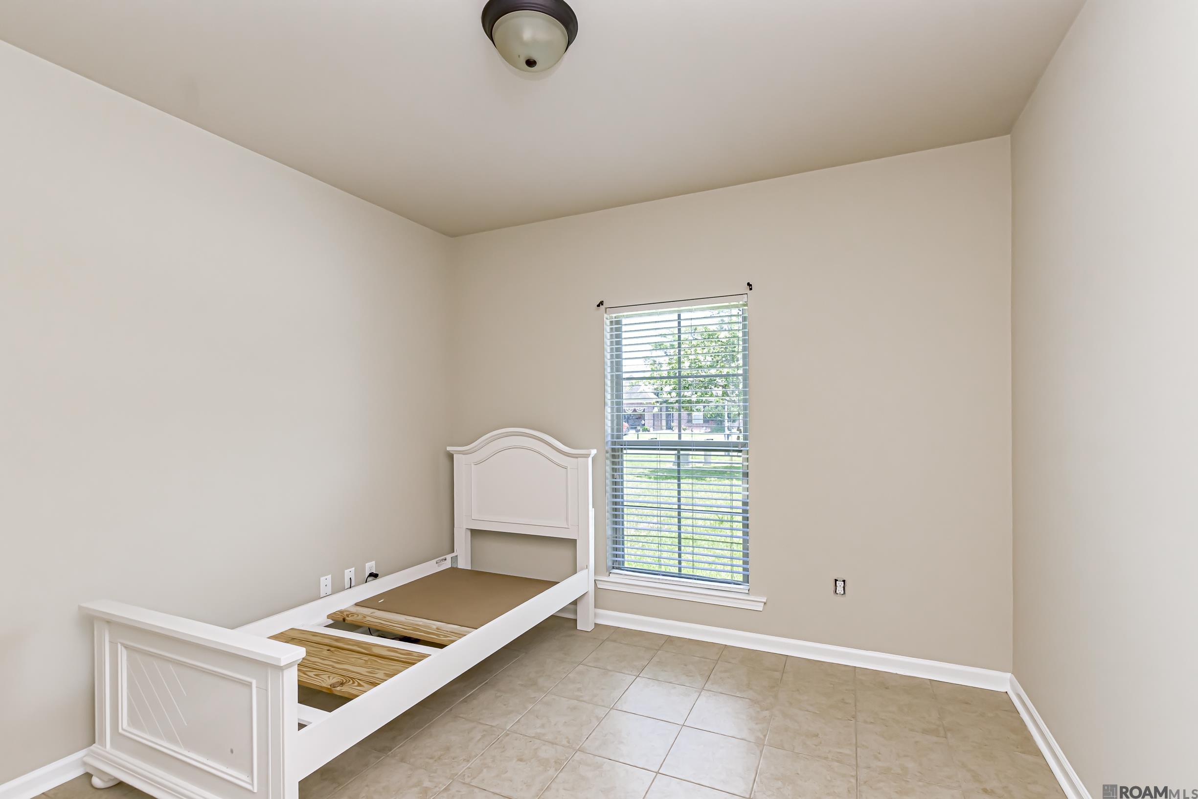 1521 S Sanctuary Ave, Gonzales, LA, 70737