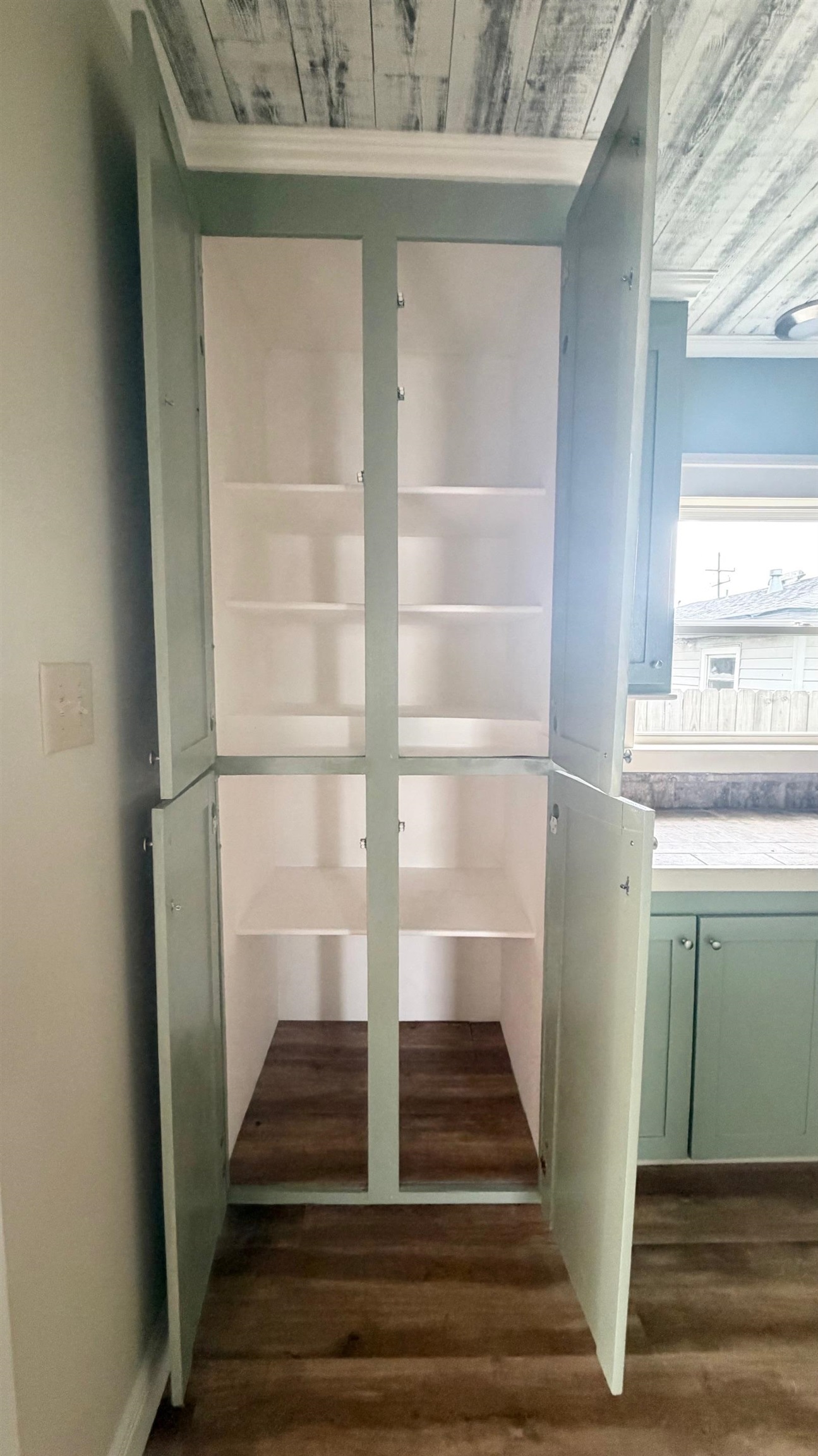 1015 Lafourche Drive, Thibodaux, LA, 70301