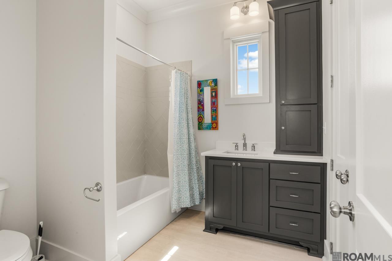 3265 Pointe-marie Dr, Baton Rouge, LA, 70820