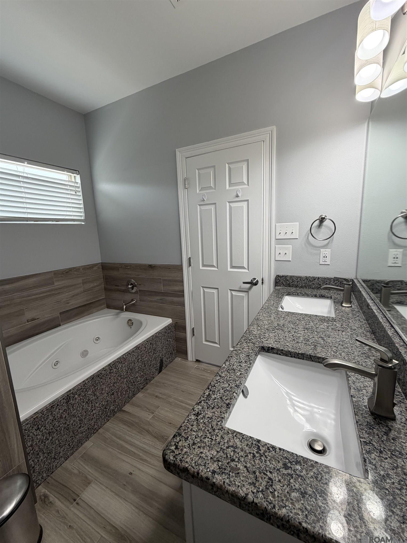 1046 Sedona Pines Dr, Baton Rouge, LA, 70816