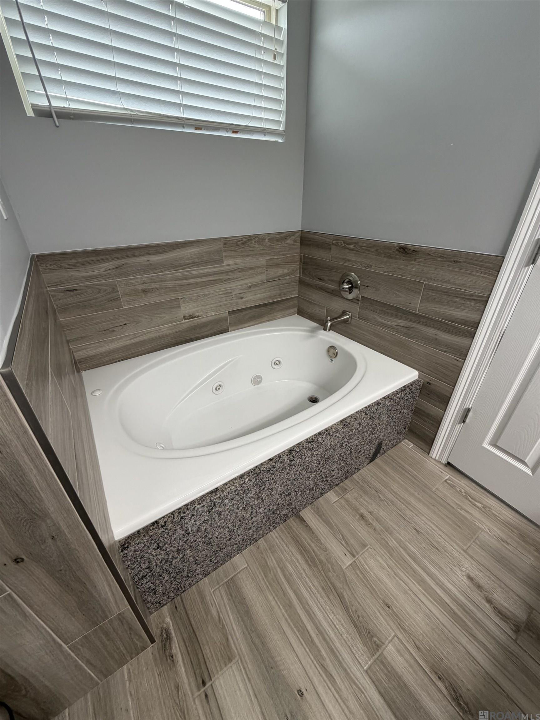 1046 Sedona Pines Dr, Baton Rouge, LA, 70816