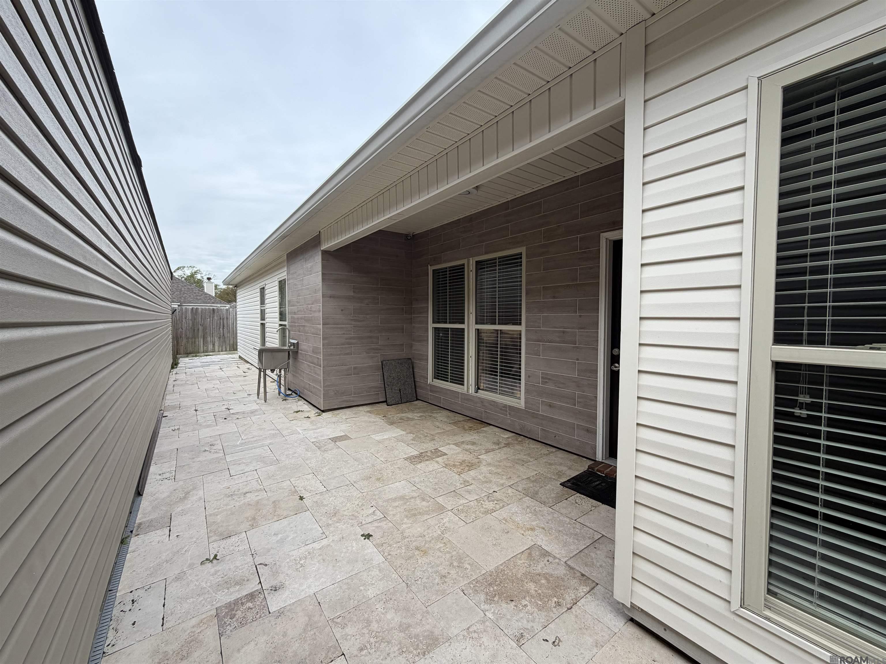 1046 Sedona Pines Dr, Baton Rouge, LA, 70816