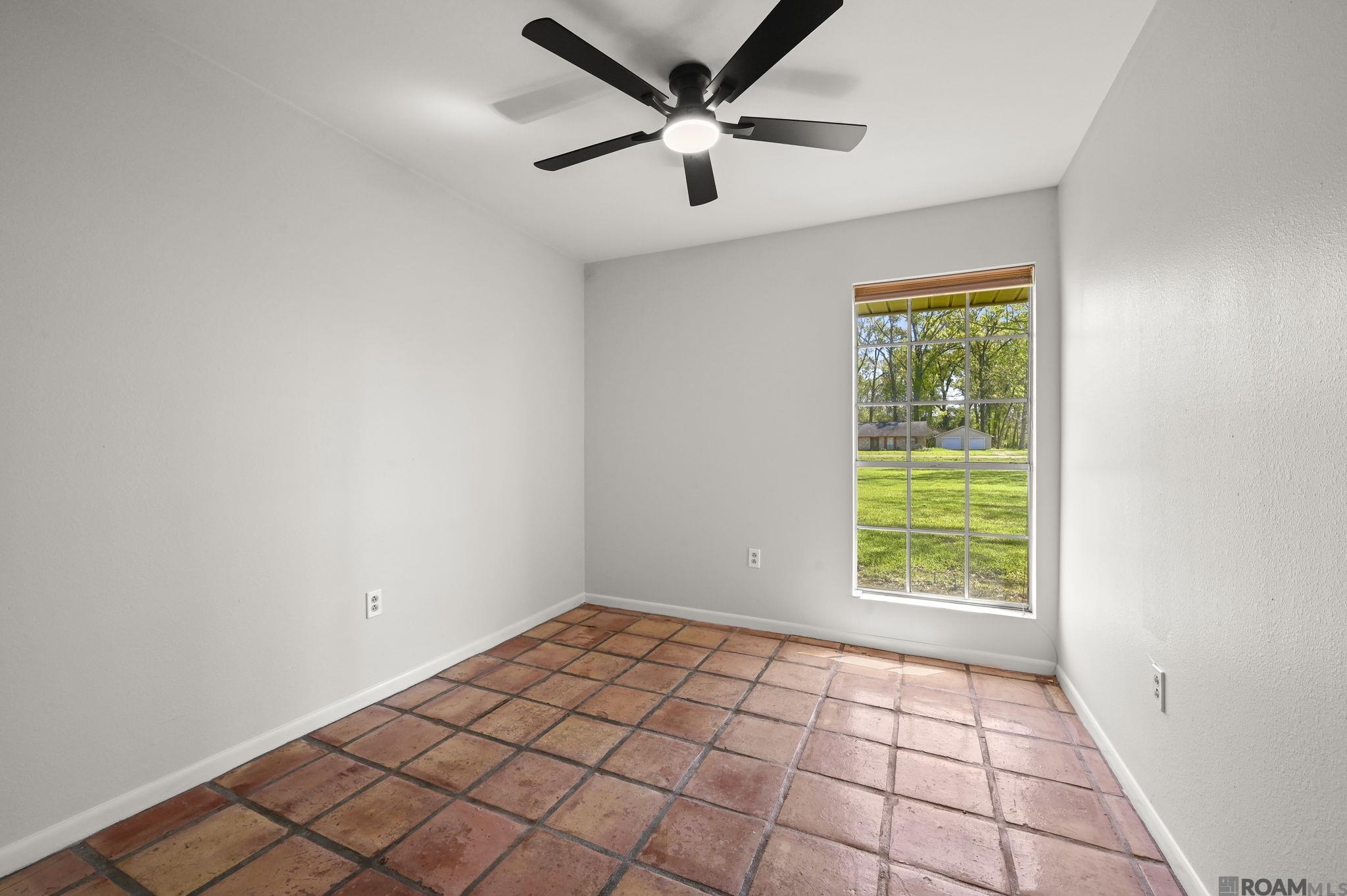 12417 Roddy Rd, Gonzales, LA, 70737