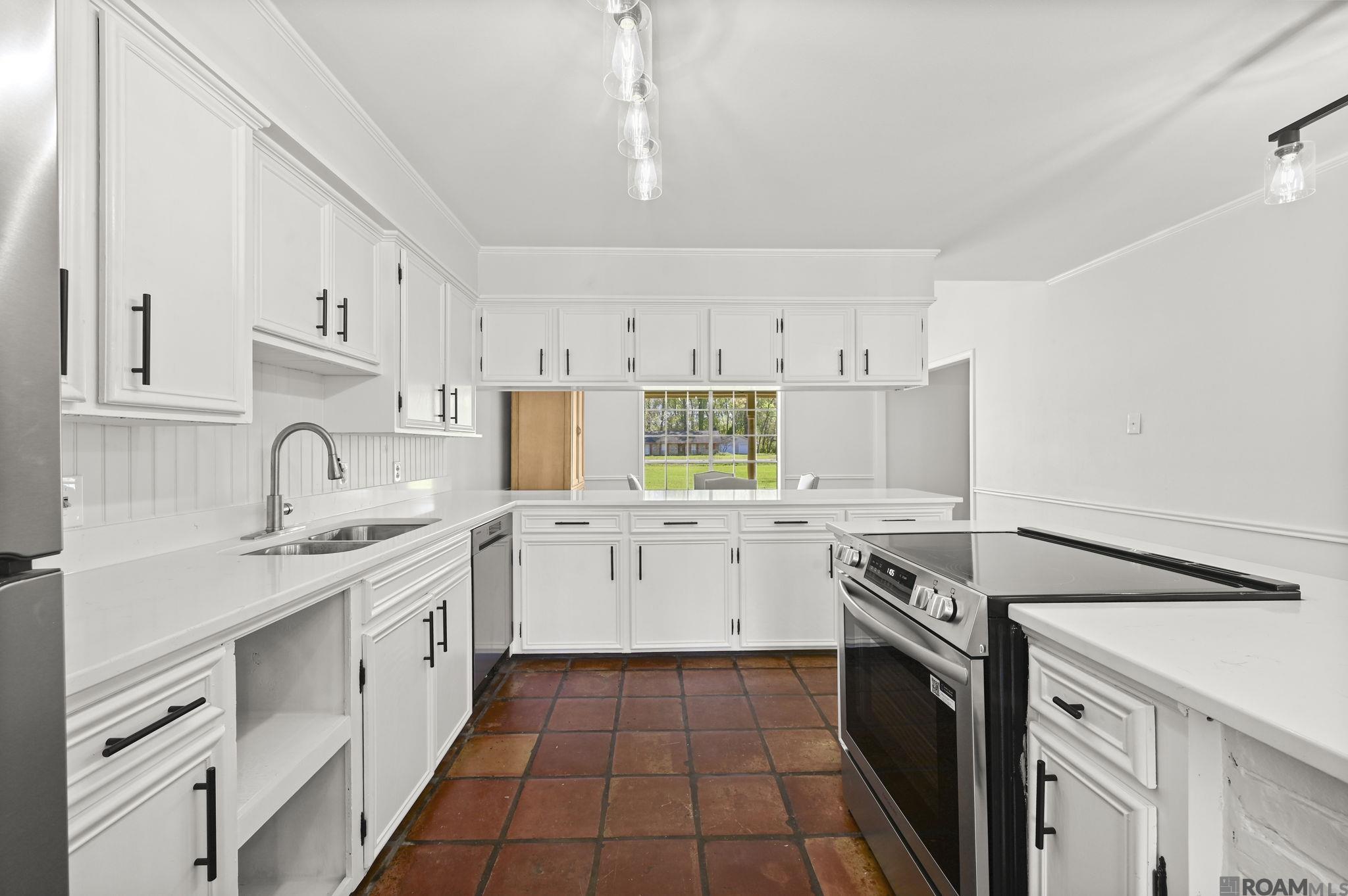 12417 Roddy Rd, Gonzales, LA, 70737