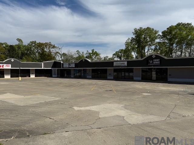 3655 O'neal Ln, Baton Rouge, LA, 70816