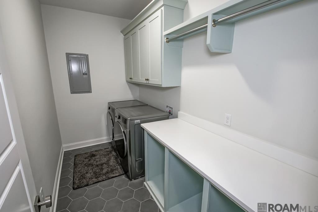 17719 Empress Dr, Greenwell Springs, LA, 70739