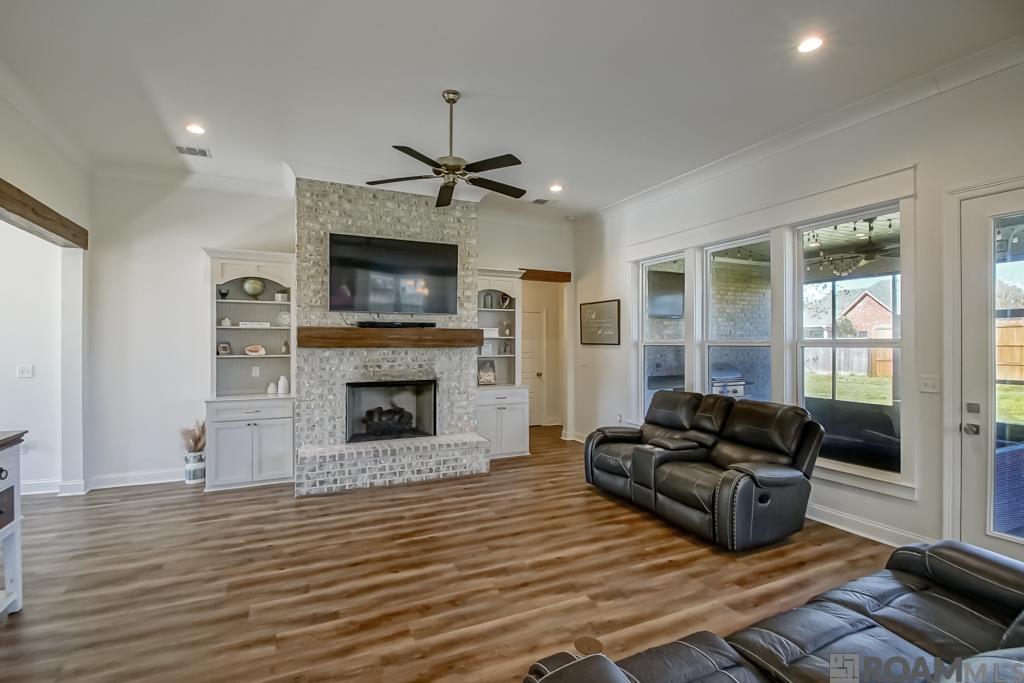 17719 Empress Dr, Greenwell Springs, LA, 70739