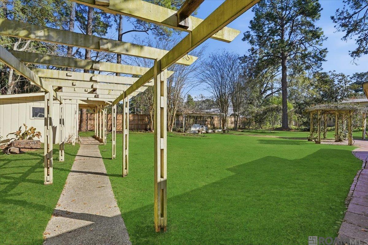 6113 Moss Side Ln, Baton Rouge, LA, 70808