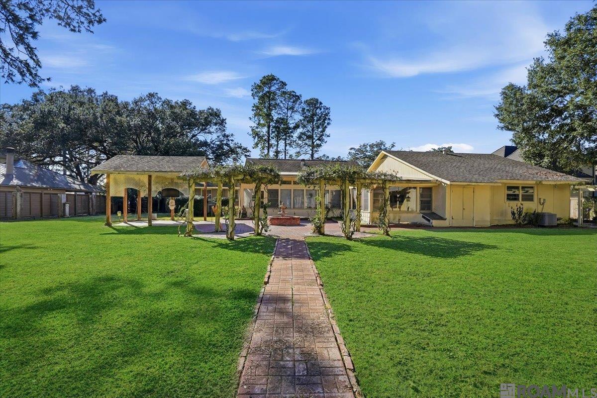 6113 Moss Side Ln, Baton Rouge, LA, 70808