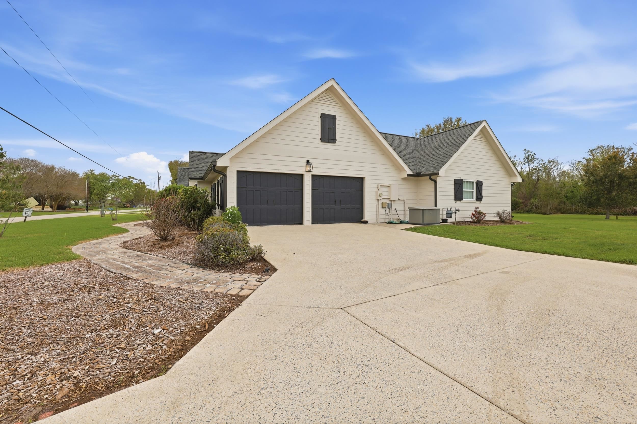 406 West 159th Street, Galliano, LA, 70354