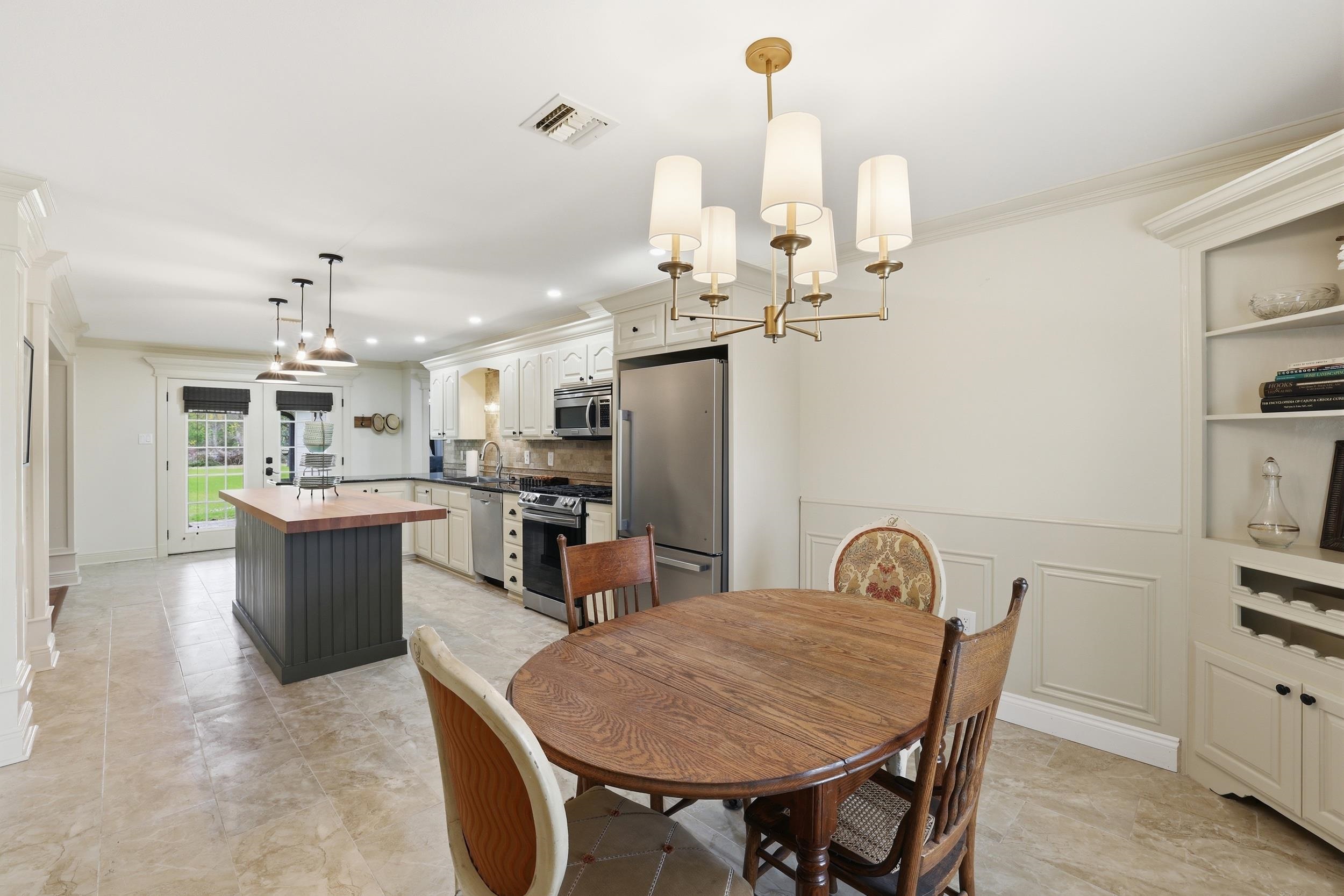 406 West 159th Street, Galliano, LA, 70354