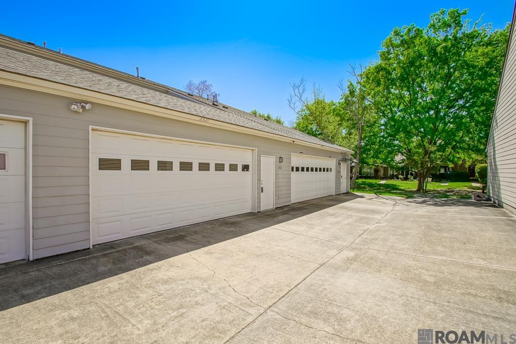 2321 Shadowbrook Dr, Baton Rouge, LA, 70816