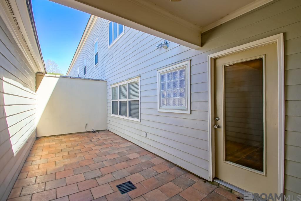 2321 Shadowbrook Dr, Baton Rouge, LA, 70816