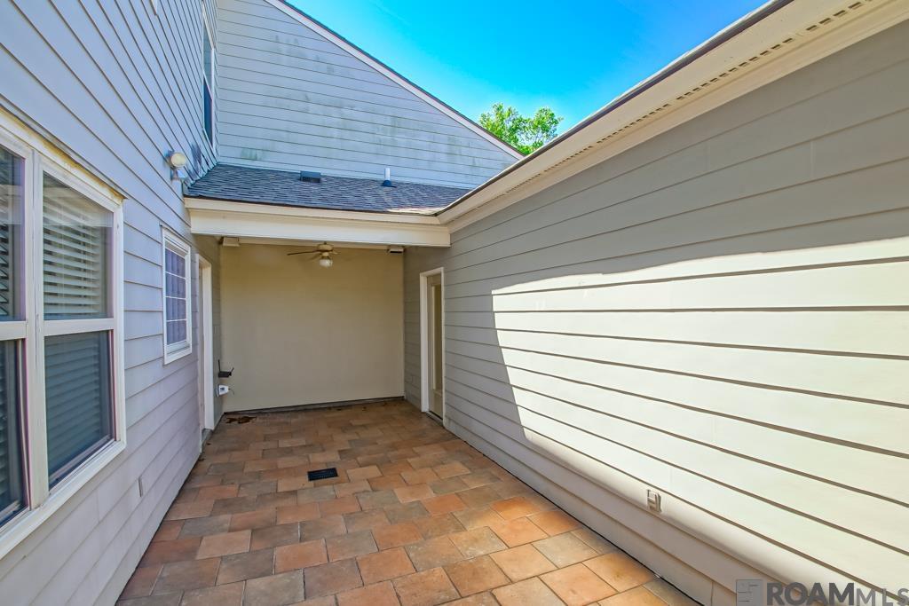 2321 Shadowbrook Dr, Baton Rouge, LA, 70816