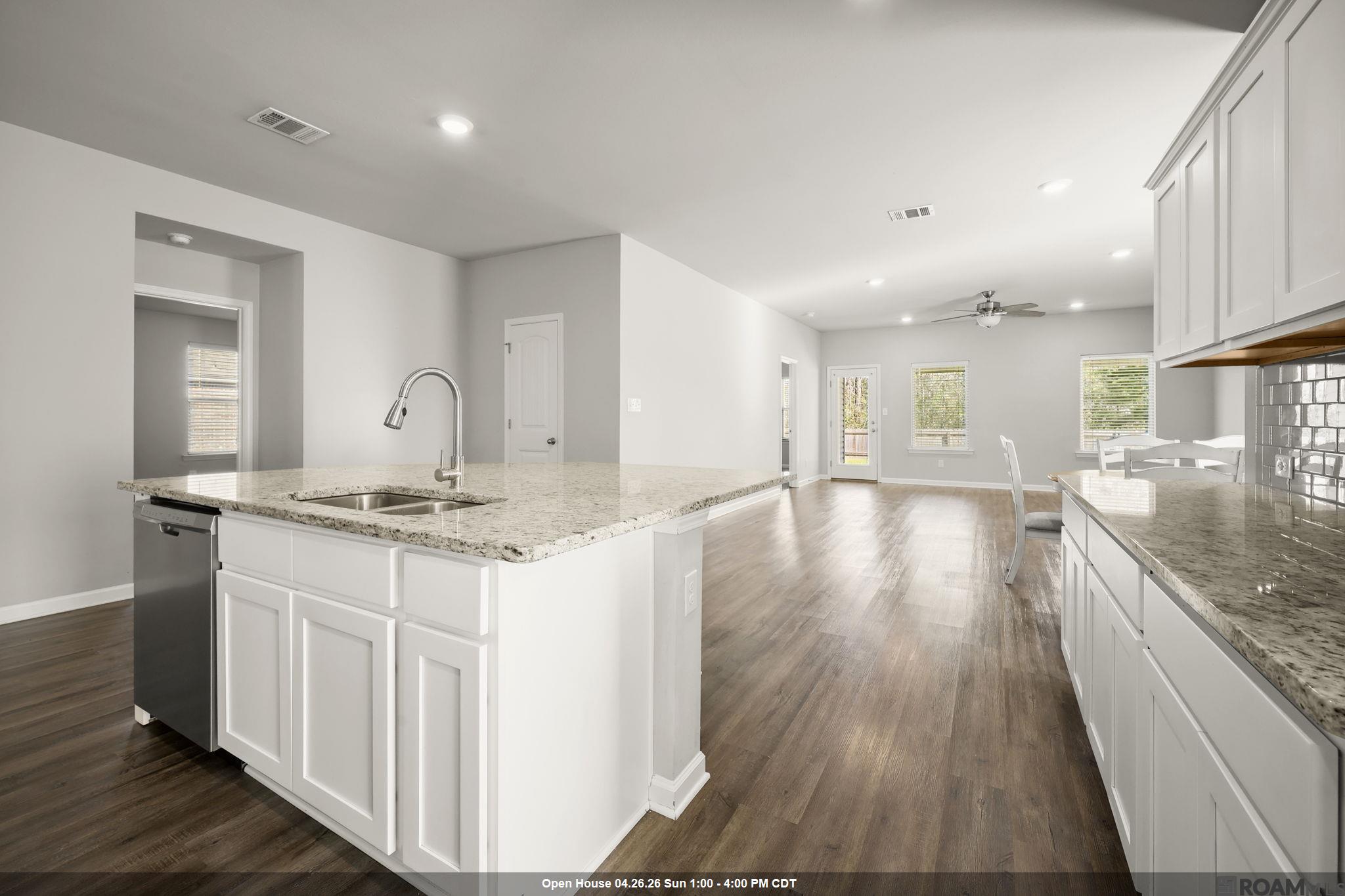 1824 Meadow Oak Dr, St Gabriel, LA, 70776