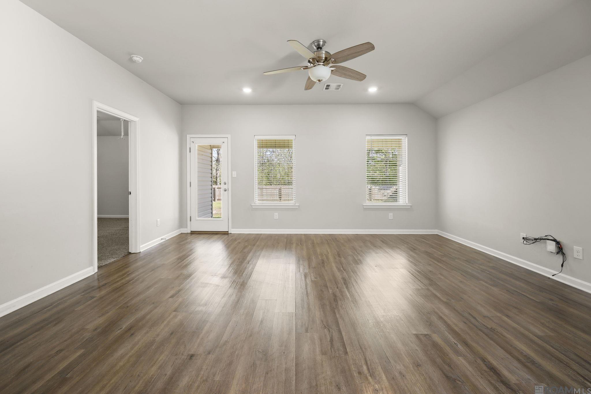 12721 Fowler Dr, Denham Springs, LA, 70706