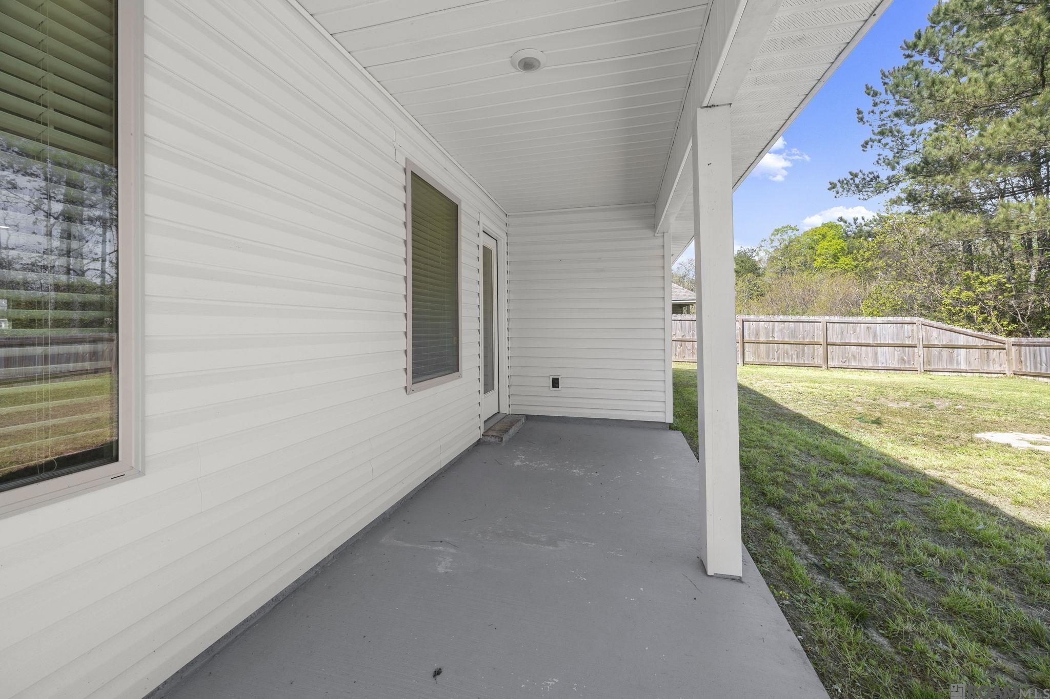 12721 Fowler Dr, Denham Springs, LA, 70706