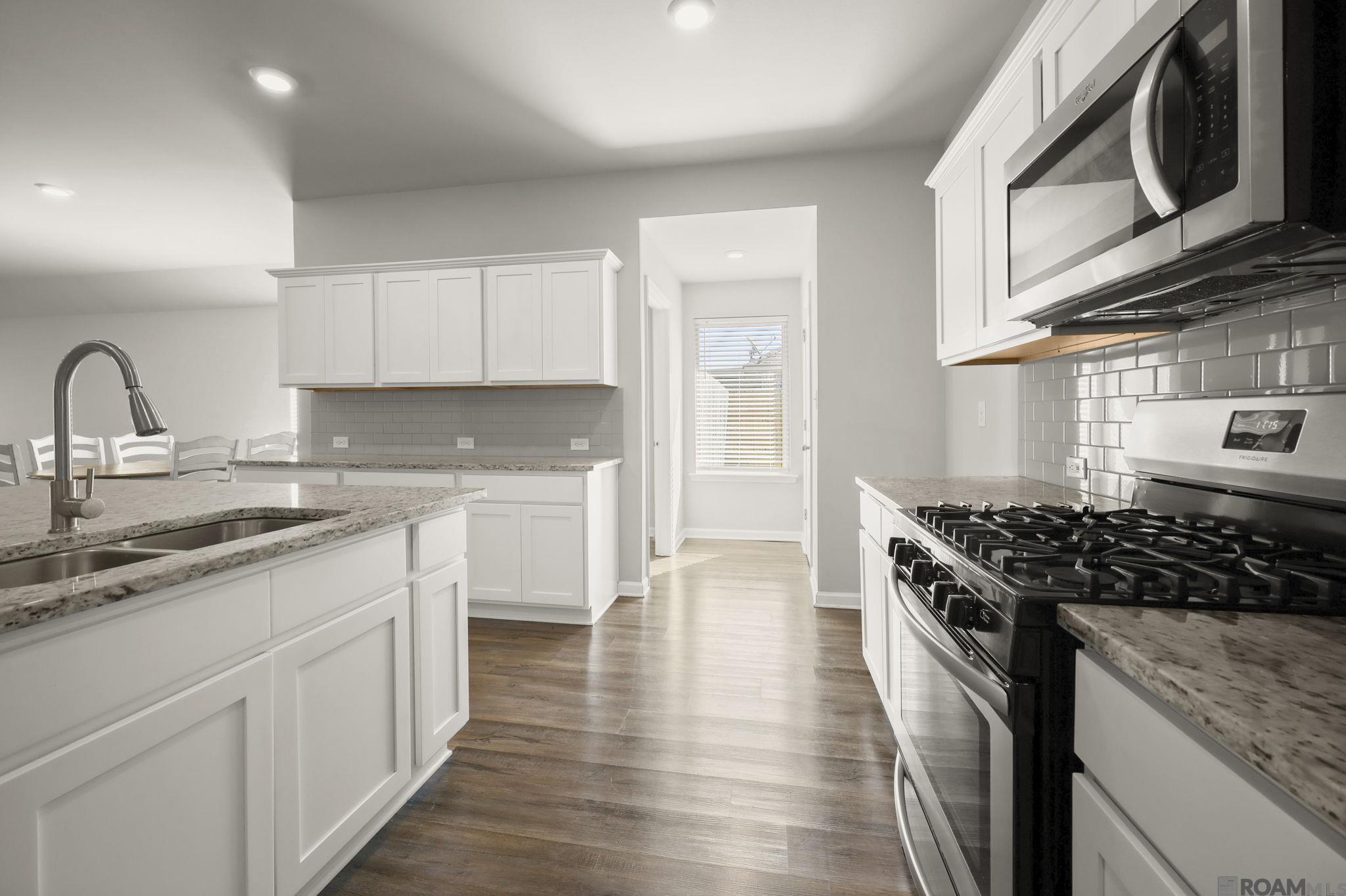 12721 Fowler Dr, Denham Springs, LA, 70706