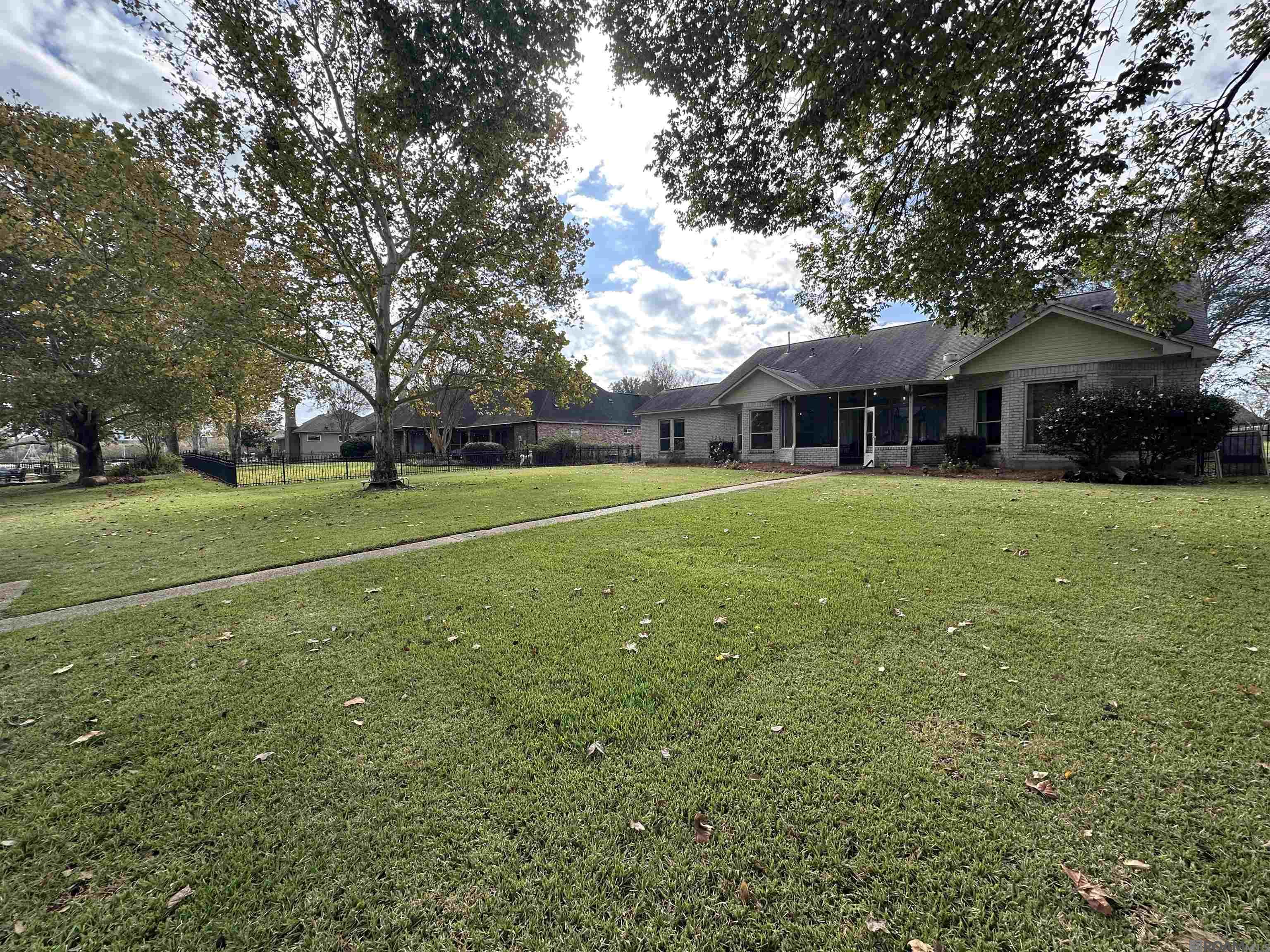 13725 Briarlake Ave, Baton Rouge, LA, 70809