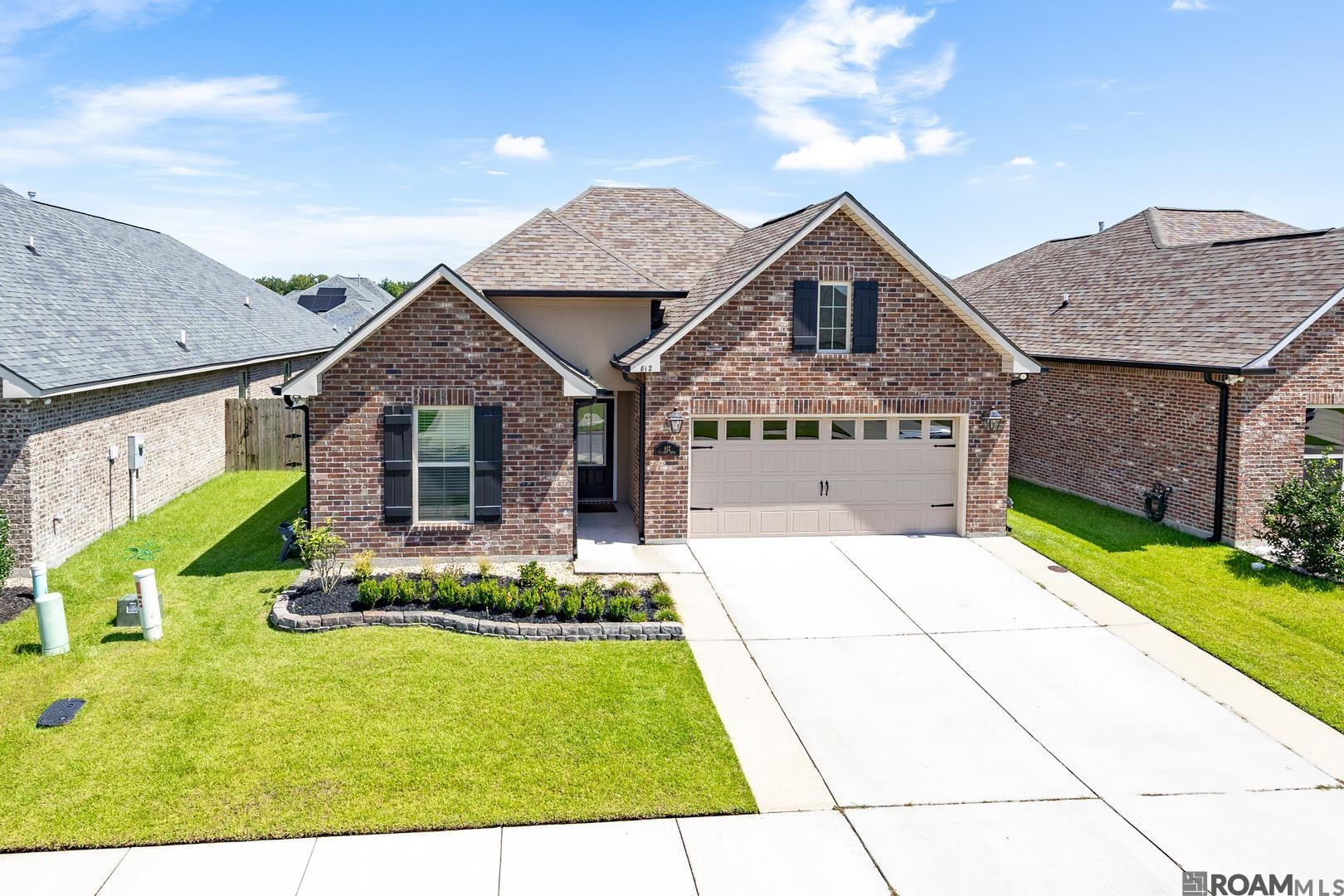 812 Beaumont Dr, Gonzales, LA, 70737